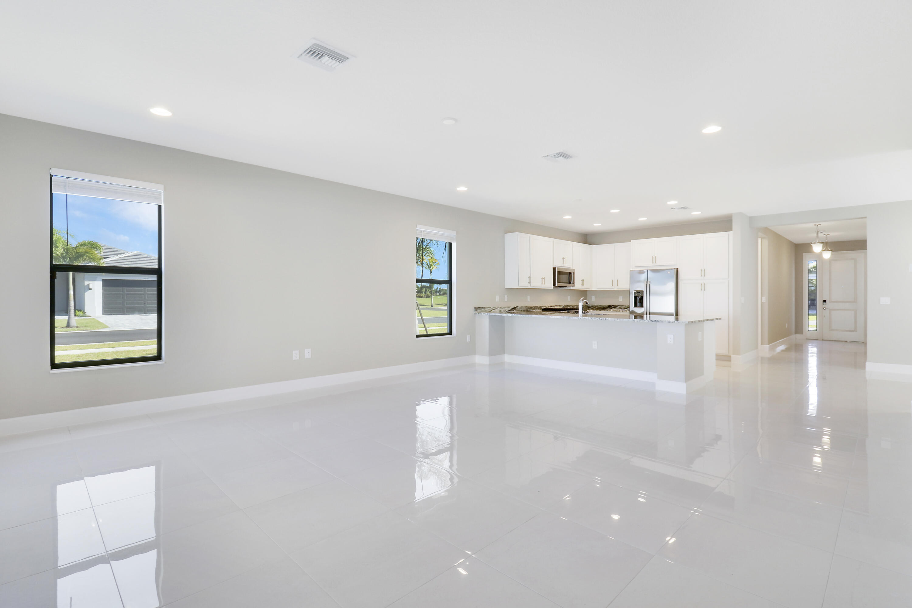 RIVERLAND PARCEL B - PLAT SIX - Residential Lease