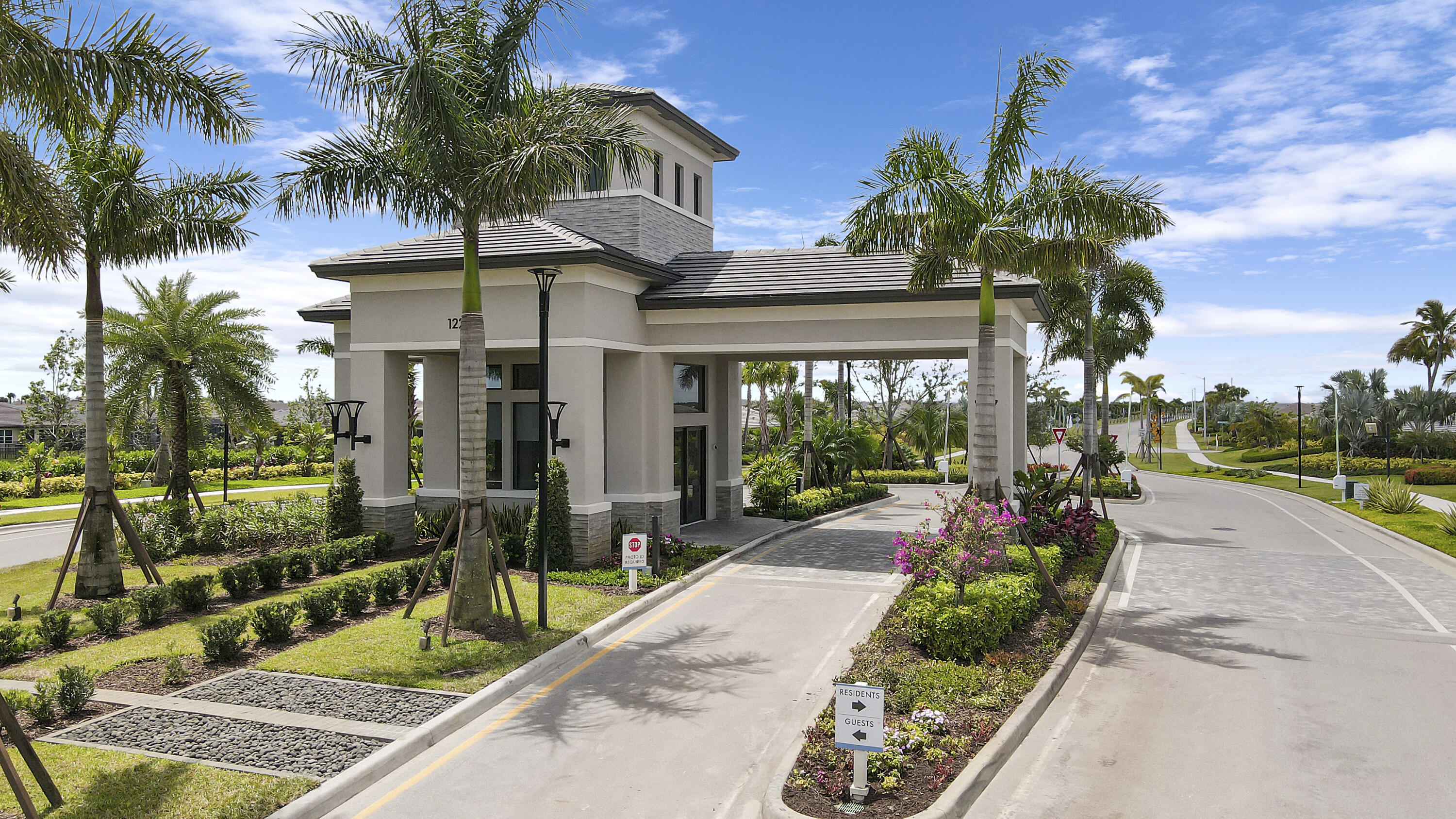 RIVERLAND PARCEL B - PLAT SIX - Residential Lease