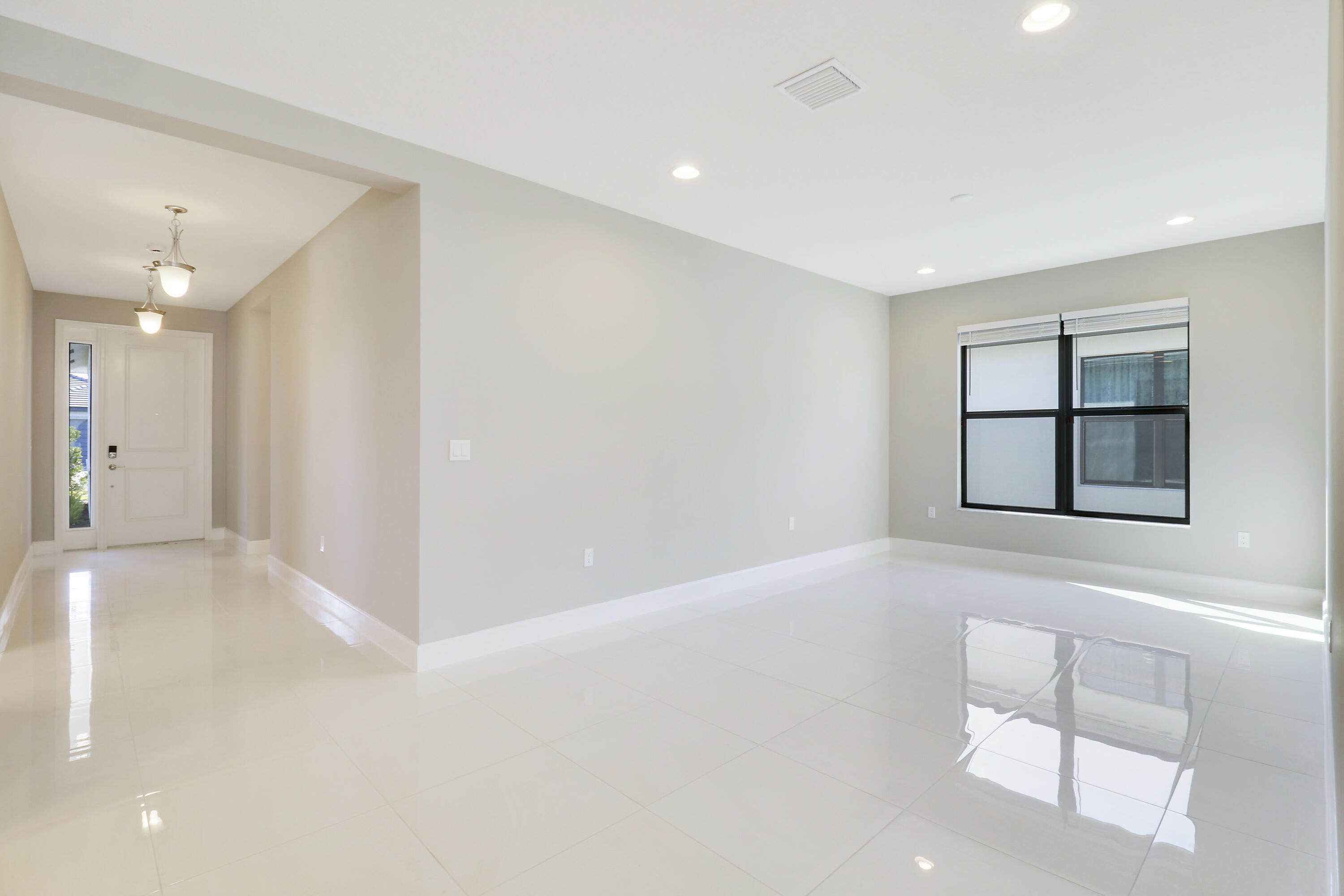 RIVERLAND PARCEL B - PLAT SIX - Residential Lease