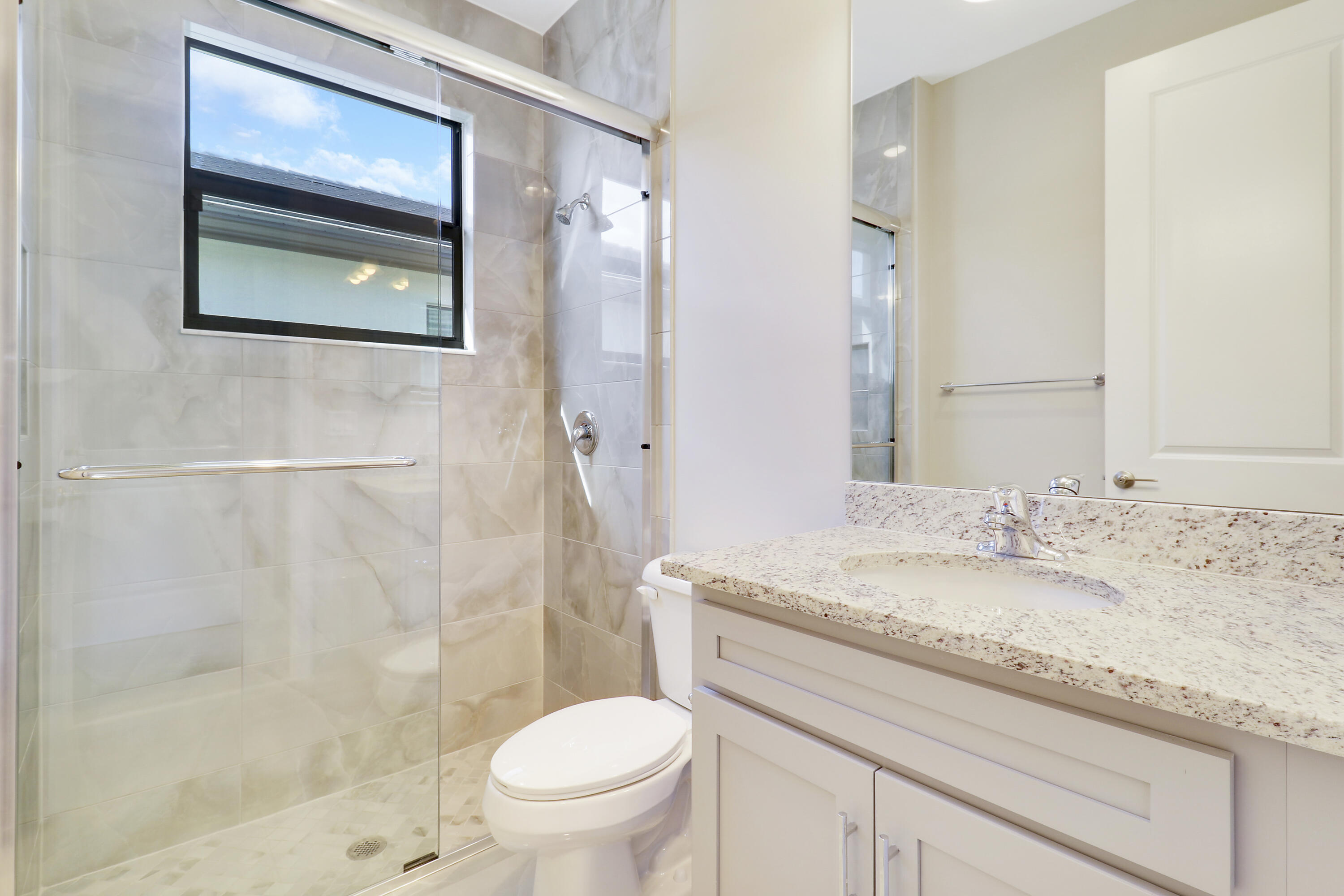 RIVERLAND PARCEL B - PLAT SIX - Residential Lease