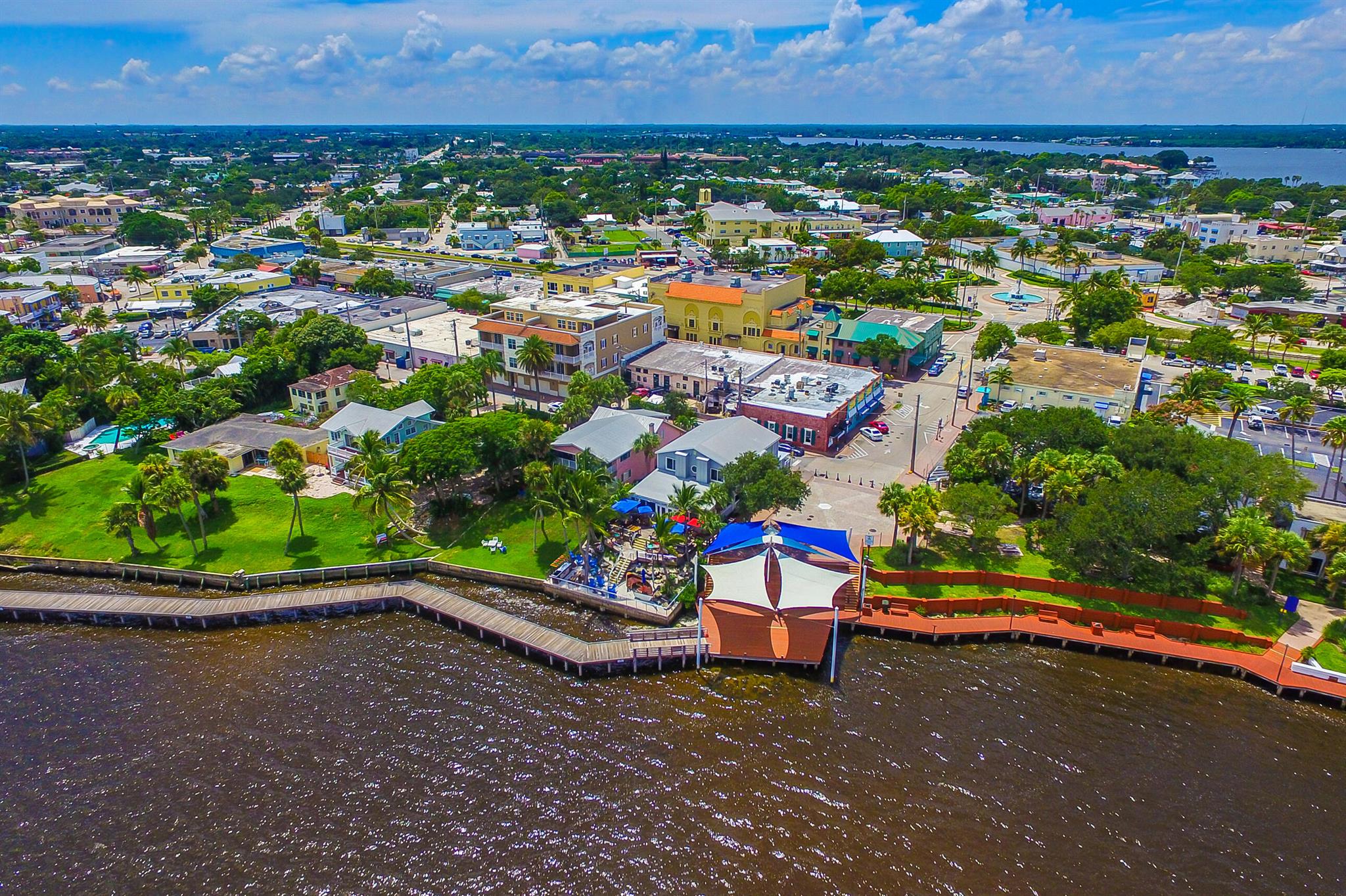 KINGSWOOD CONDO - Residential