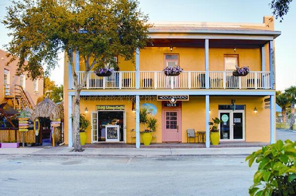 KINGSWOOD CONDO - Residential