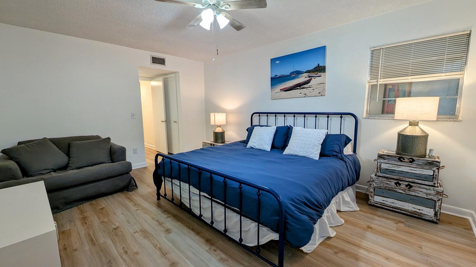 KINGSWOOD CONDO - Residential