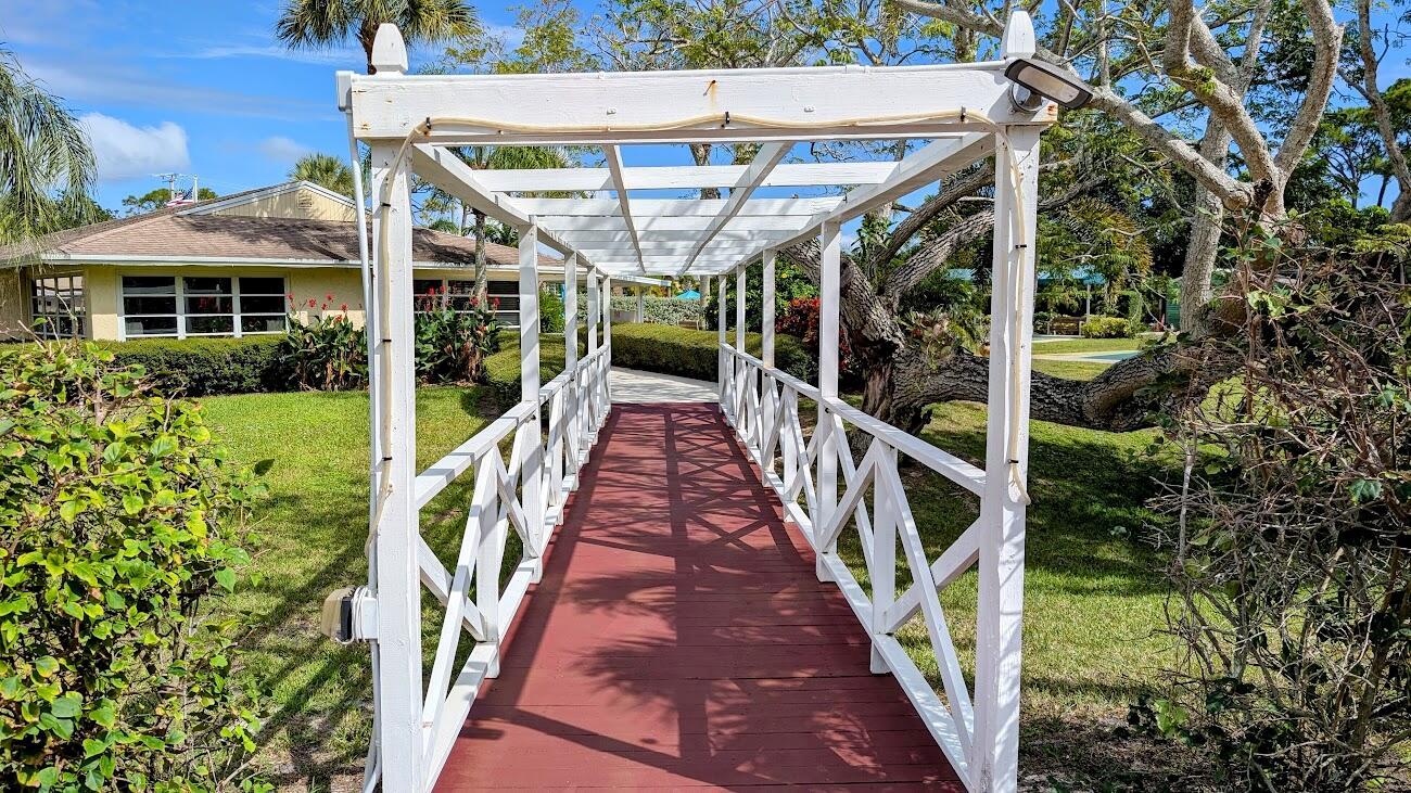 KINGSWOOD CONDO - Residential