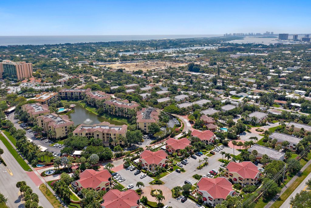 Photo of 13 Uno Lago Drive, Juno Beach, FL 33408 (MLS # B26005925)