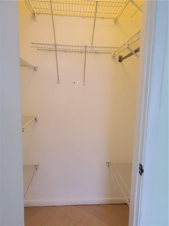 Virginian Apartment - Residential