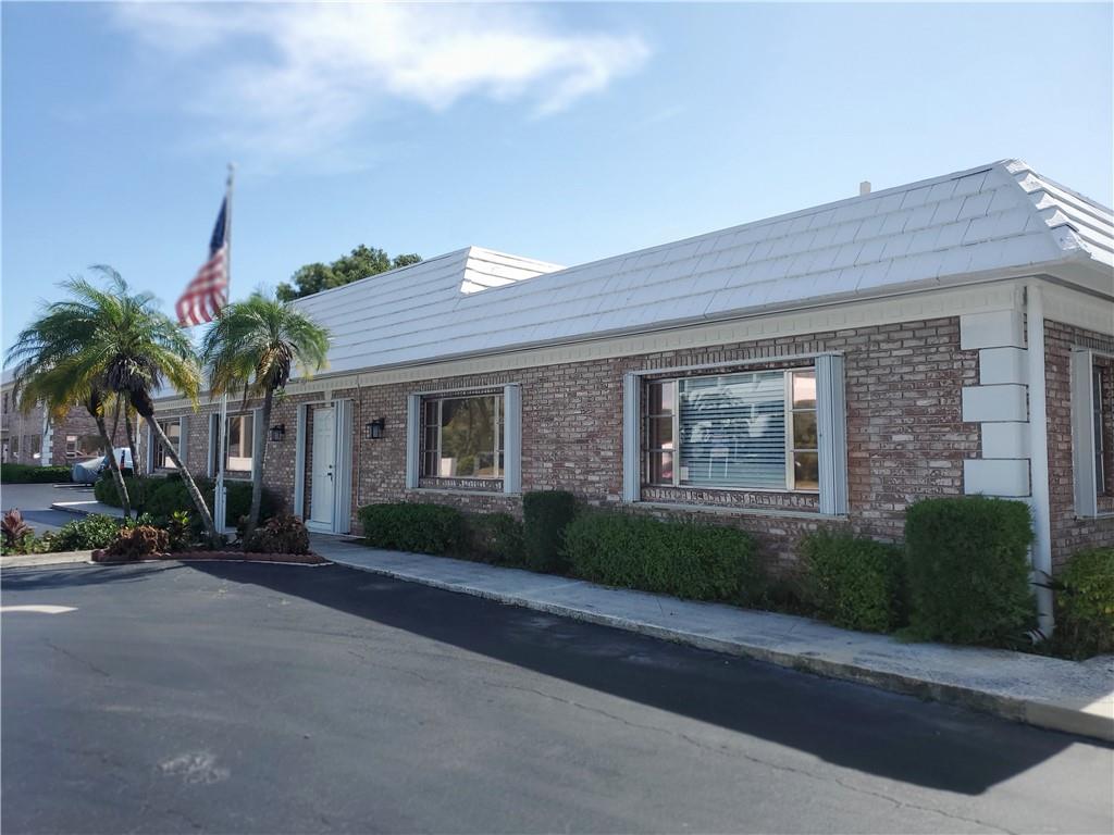 Virginian Apartment - Residential