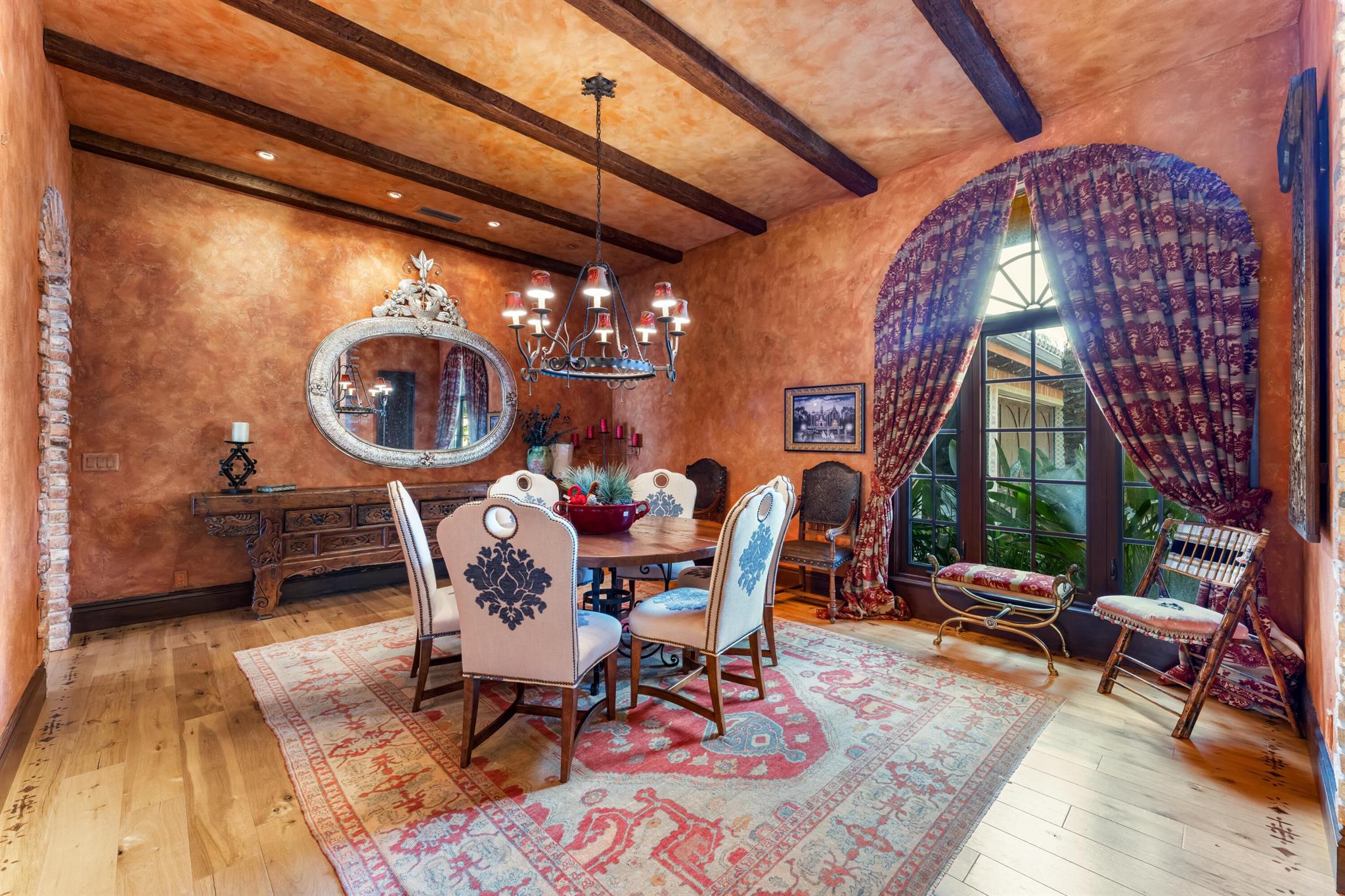 FRENCHMANS CREEK - Residential