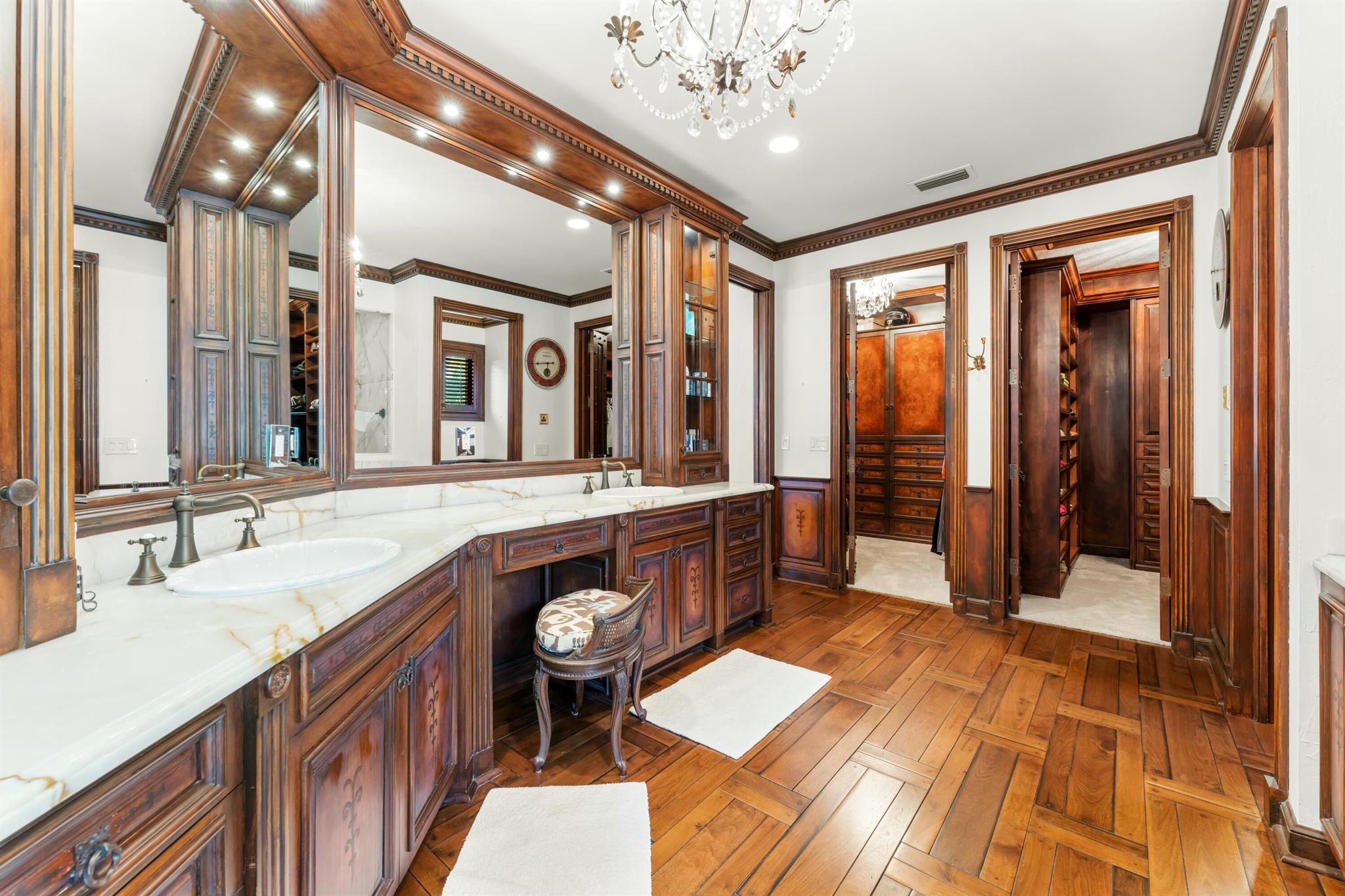 FRENCHMANS CREEK - Residential