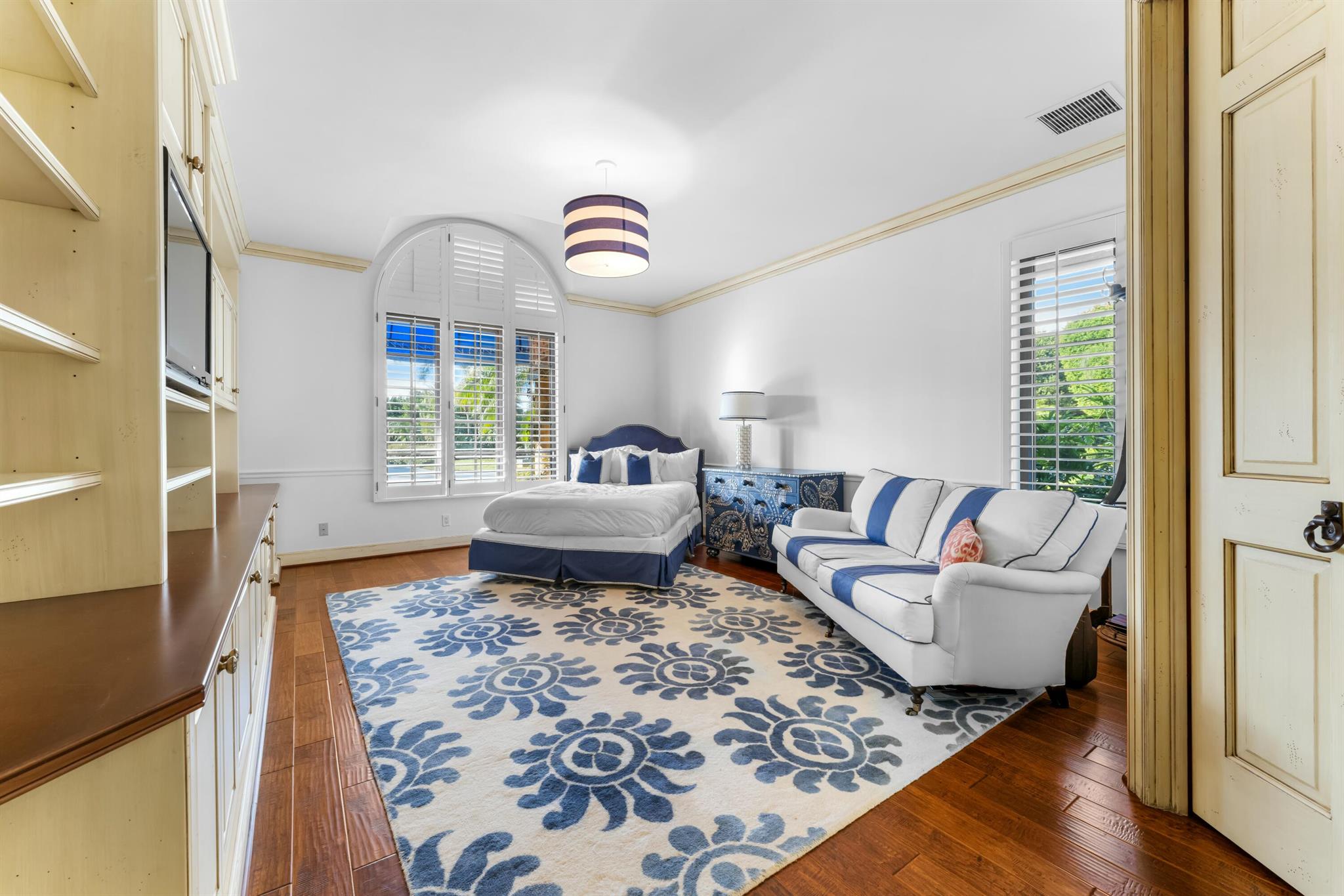 FRENCHMANS CREEK - Residential