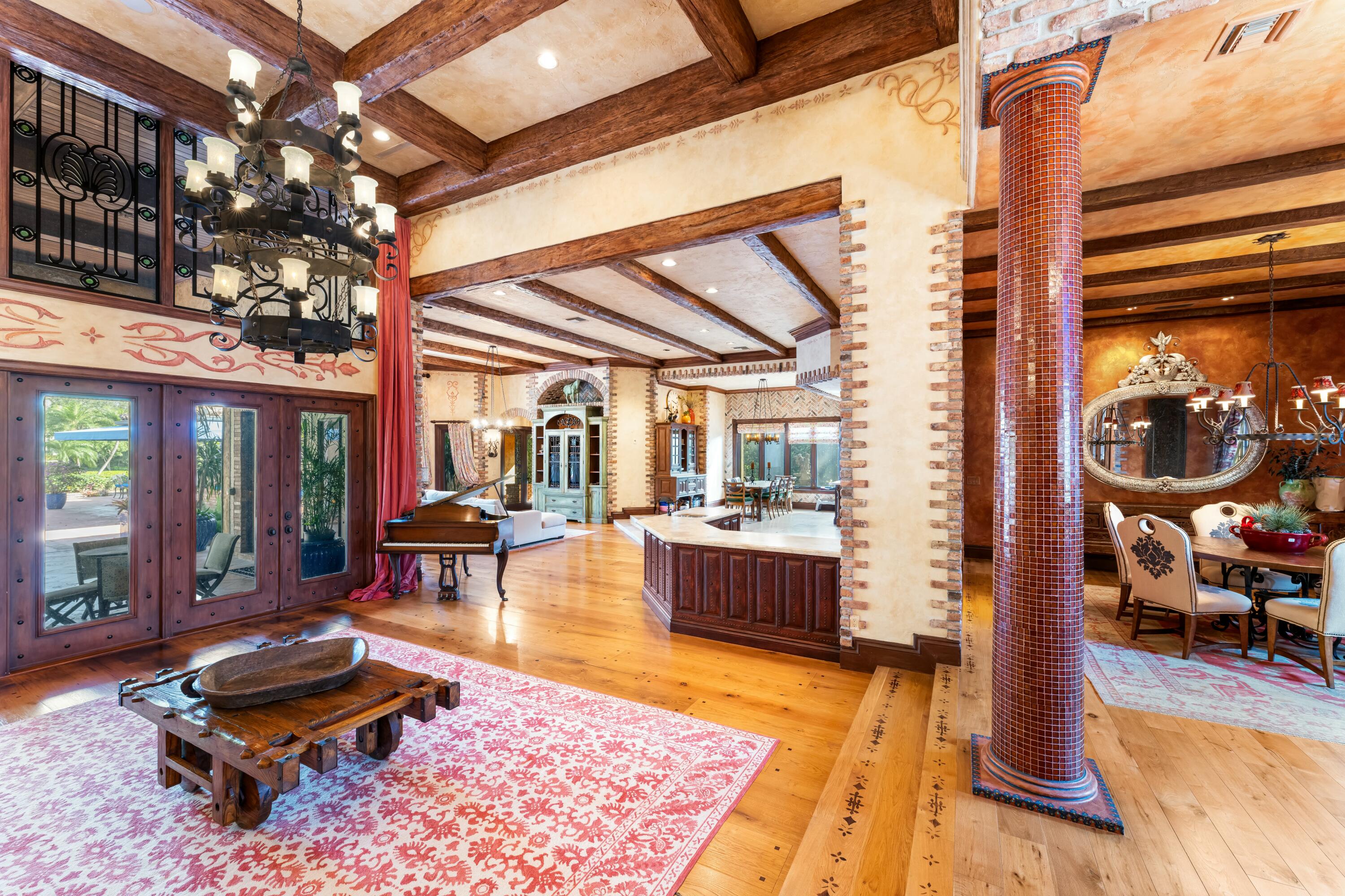 FRENCHMANS CREEK - Residential