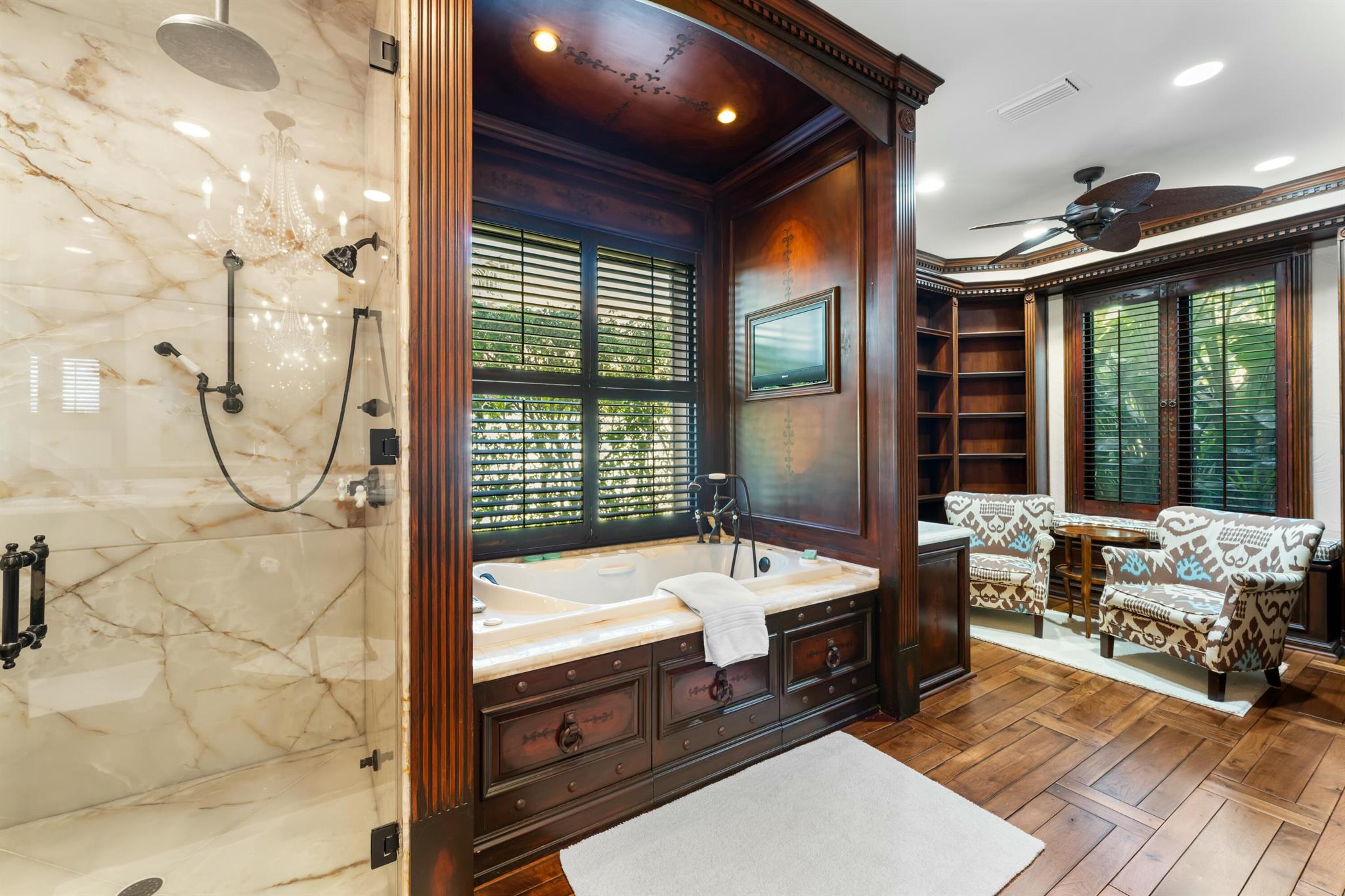 FRENCHMANS CREEK - Residential