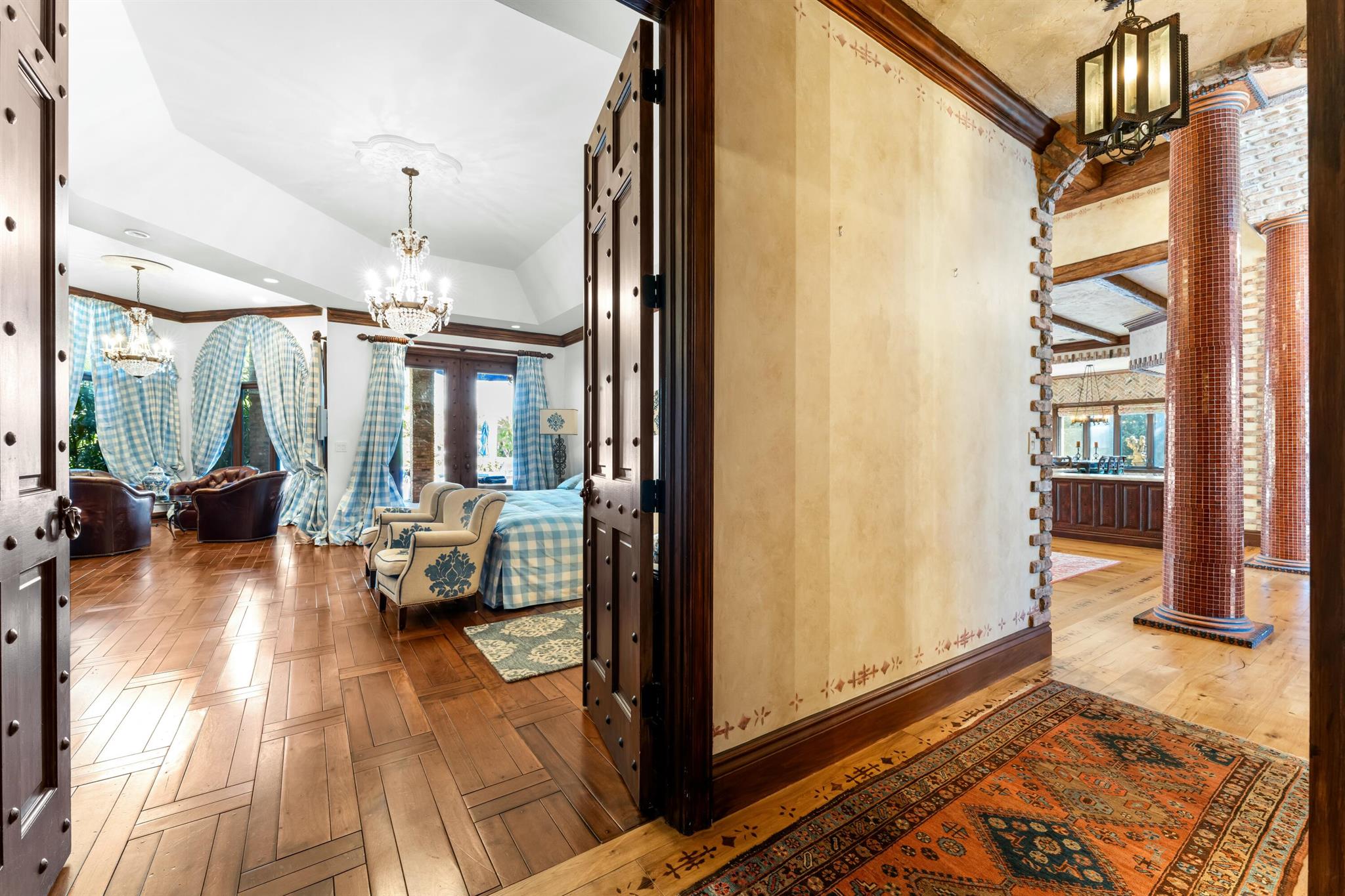 FRENCHMANS CREEK - Residential