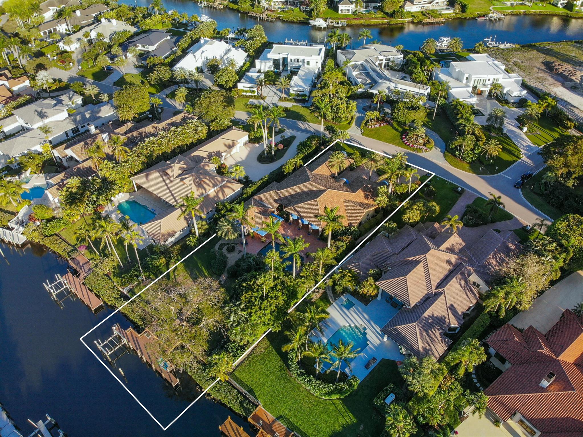 FRENCHMANS CREEK - Residential
