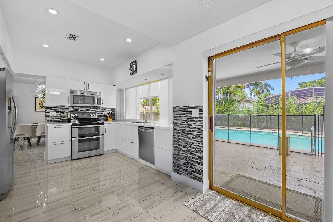 Emerald Hills - Residential