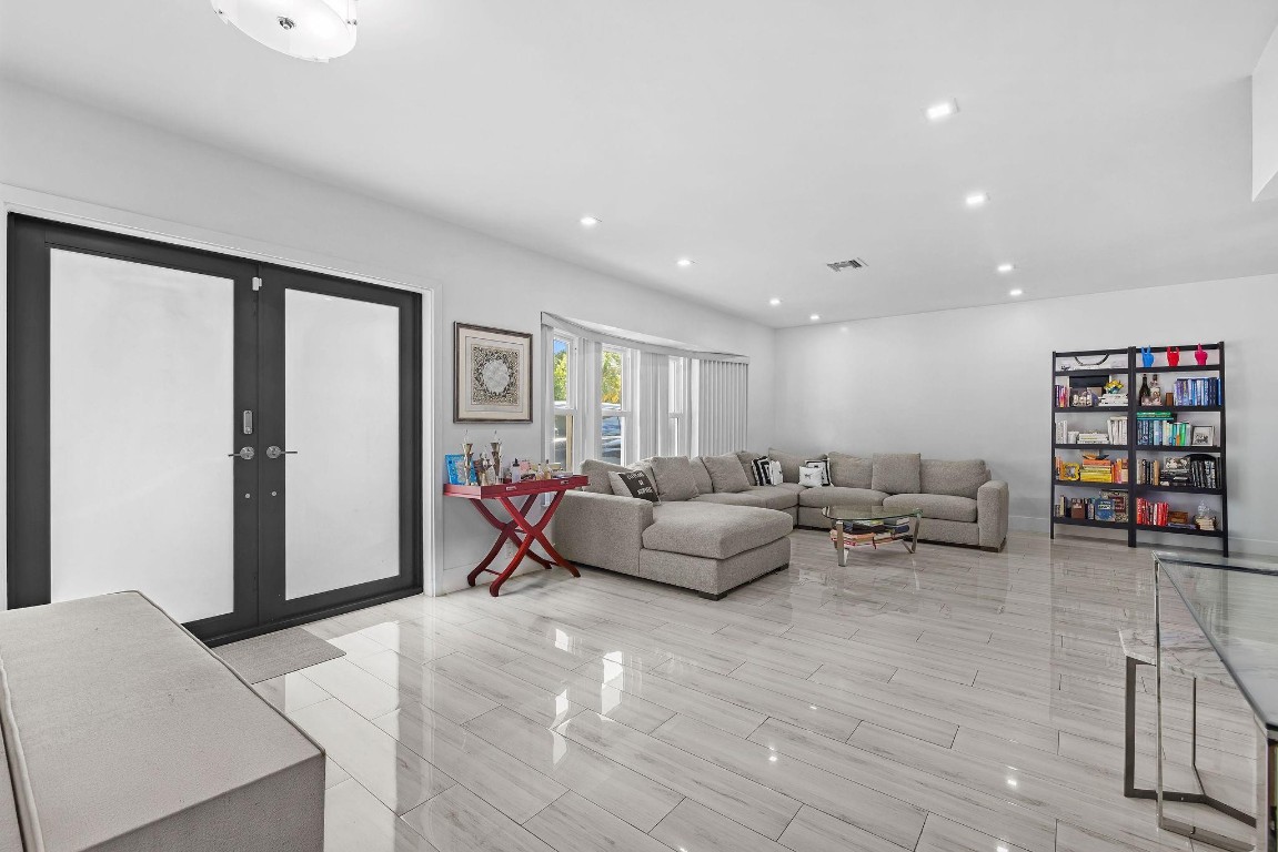 Emerald Hills - Residential