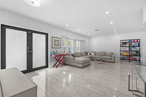 3500 N 46th Avenue Hollywood FL 33021