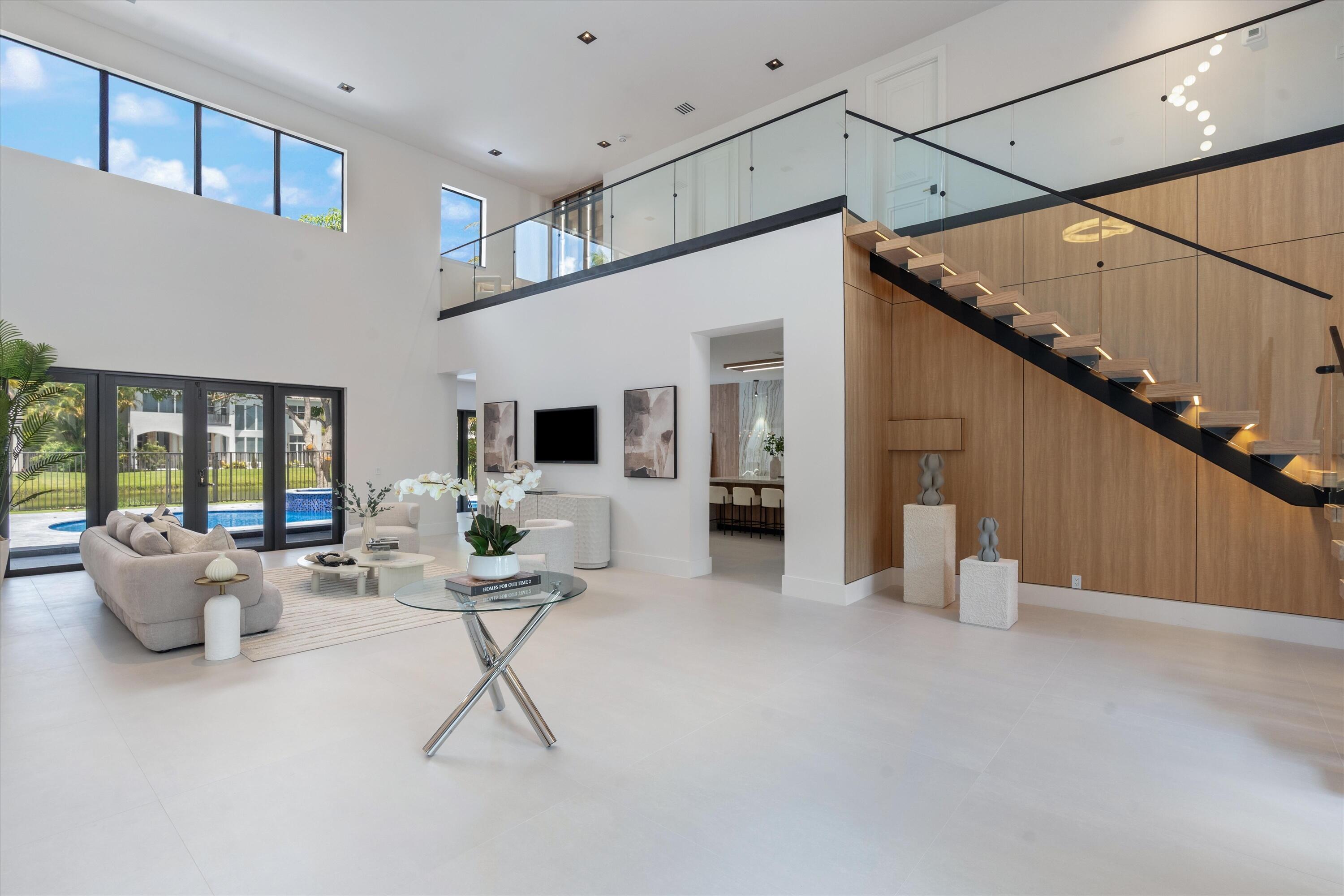 FOX HILL ESTATES OF BOCA RATON - Residential