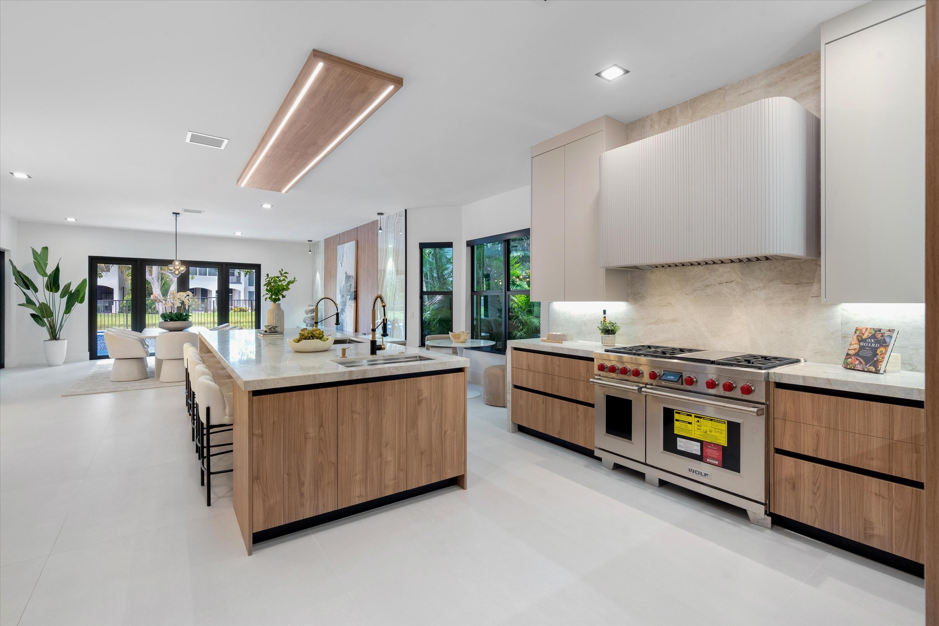 FOX HILL ESTATES OF BOCA RATON - Residential