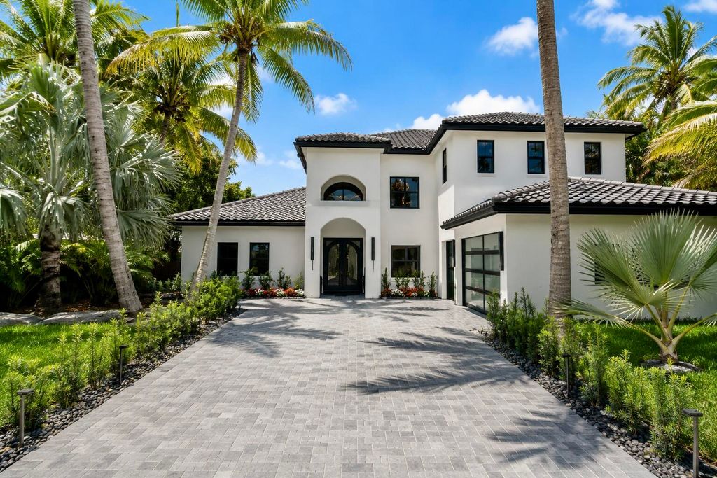 Photo of 17585 Middlebrook Way, Boca Raton, FL 33496 (MLS # B26031271)