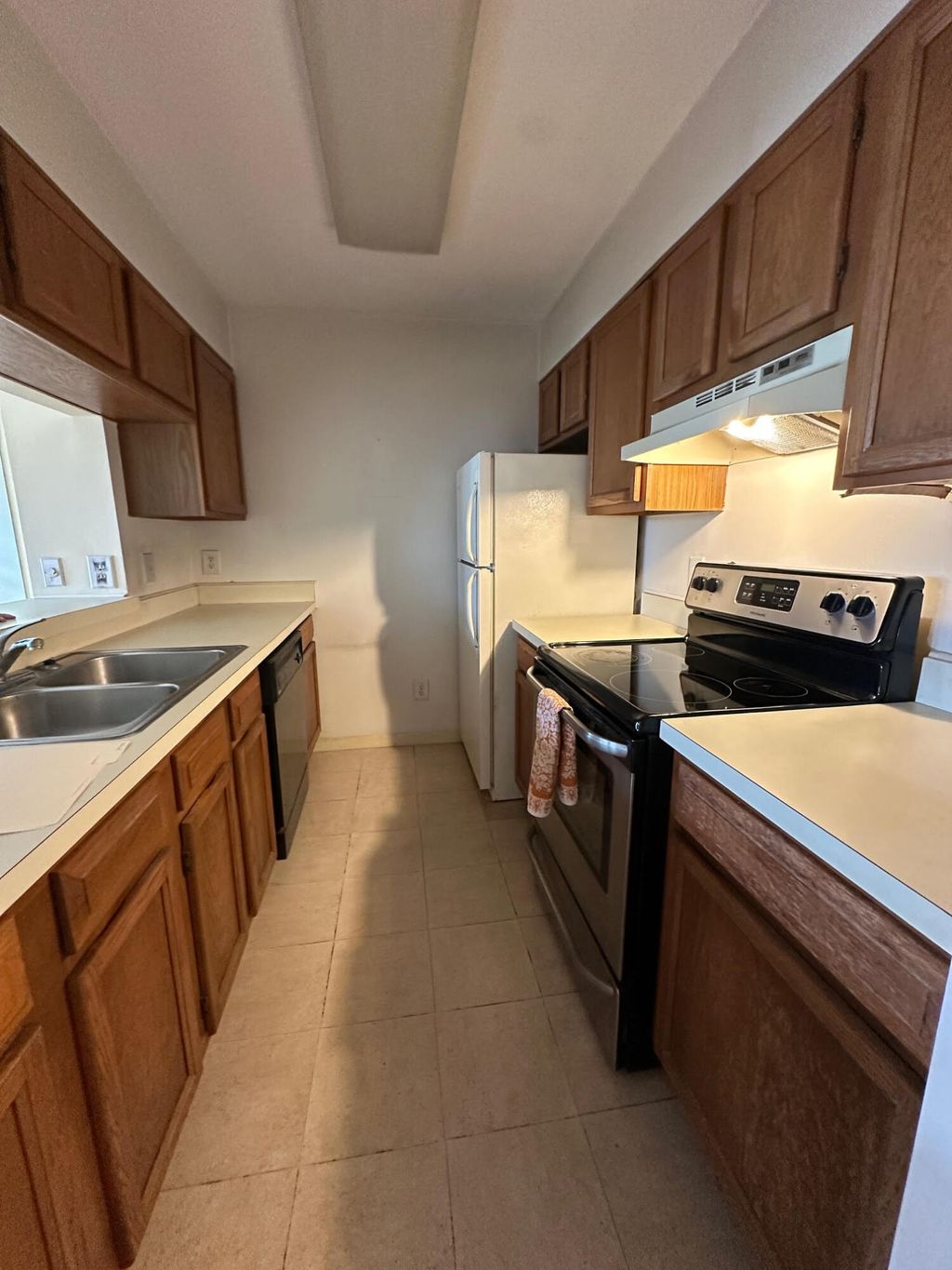 Photo of 183 Cypress Point Drive, Palm Beach Gardens, FL 33418 (MLS # B26012740)