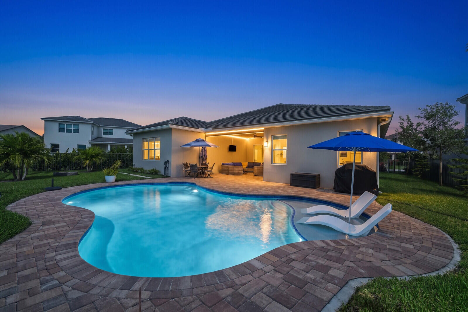5176 Macoon Way