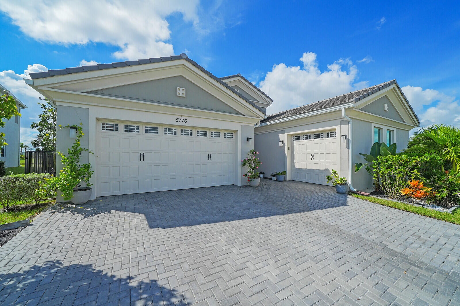 5176 Macoon Way