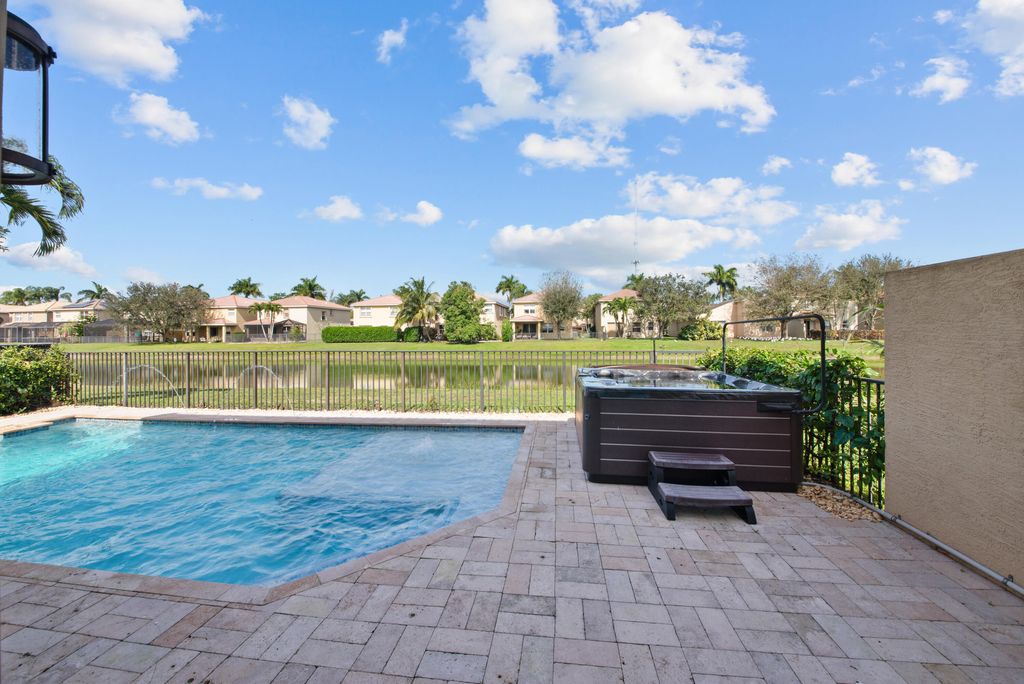 Photo of 7865 Jewelwood Drive, Boynton Beach, FL 33437 (MLS # R11161330)