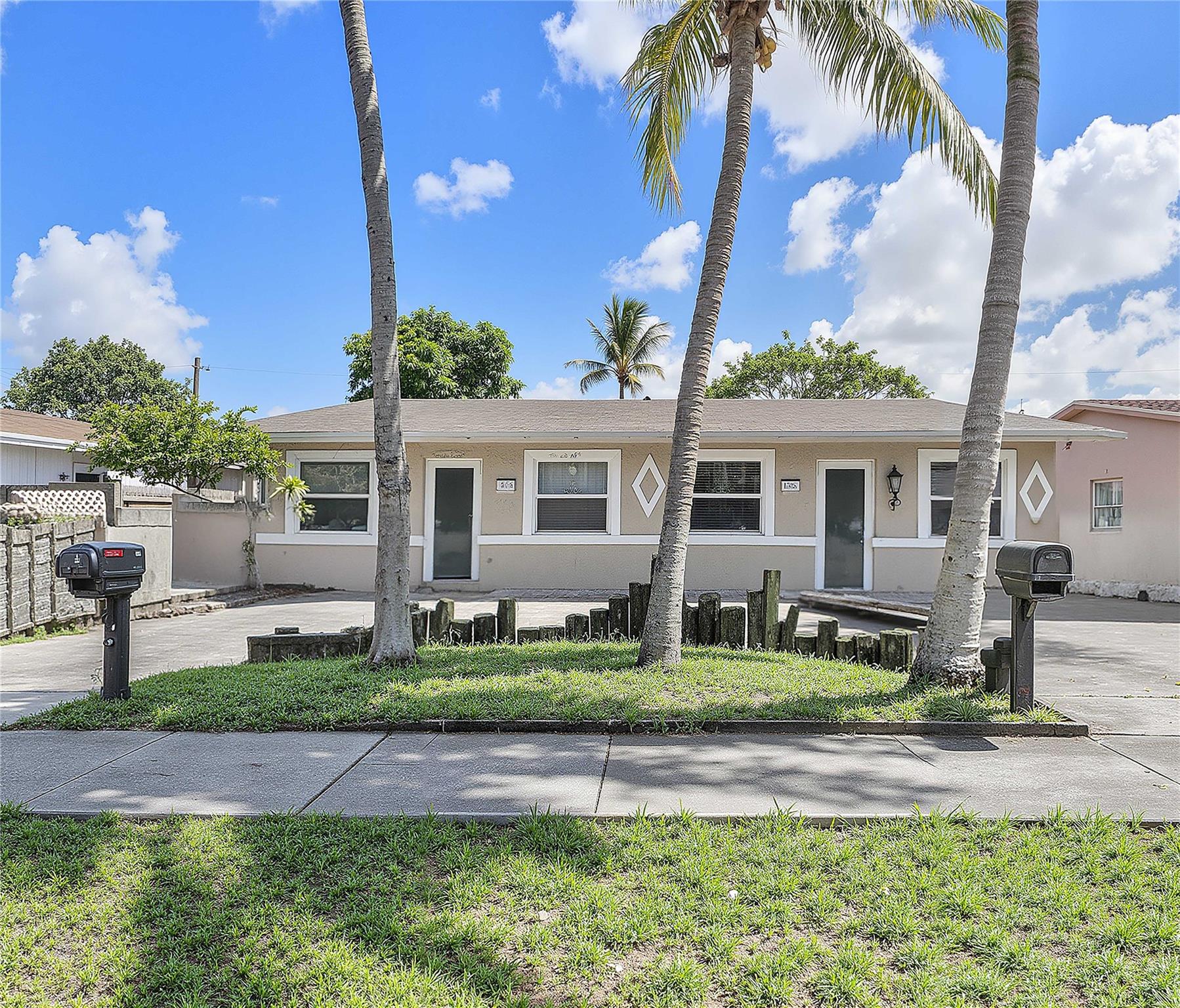 Turnkey Investment opportunity in Oakland Park!
Updated and Well Maintained Duplex with 3 bedrooms, 1 bathroom on each side, featuring a newer roof, newer A/C units, new impact windows and doors, fresh exterior paint, and new fencing. Updated Kitchens! Newer appliances! Each unit enjoys a private, fenced backyard patio and new storage shed. Private laundry in both units. Long-term tenants provide stable income with room for rent increases. Prime location near beaches, shopping, dining, and major highways ensures strong rental demand. Perfect for investors or owner-occupants seeking income potential.