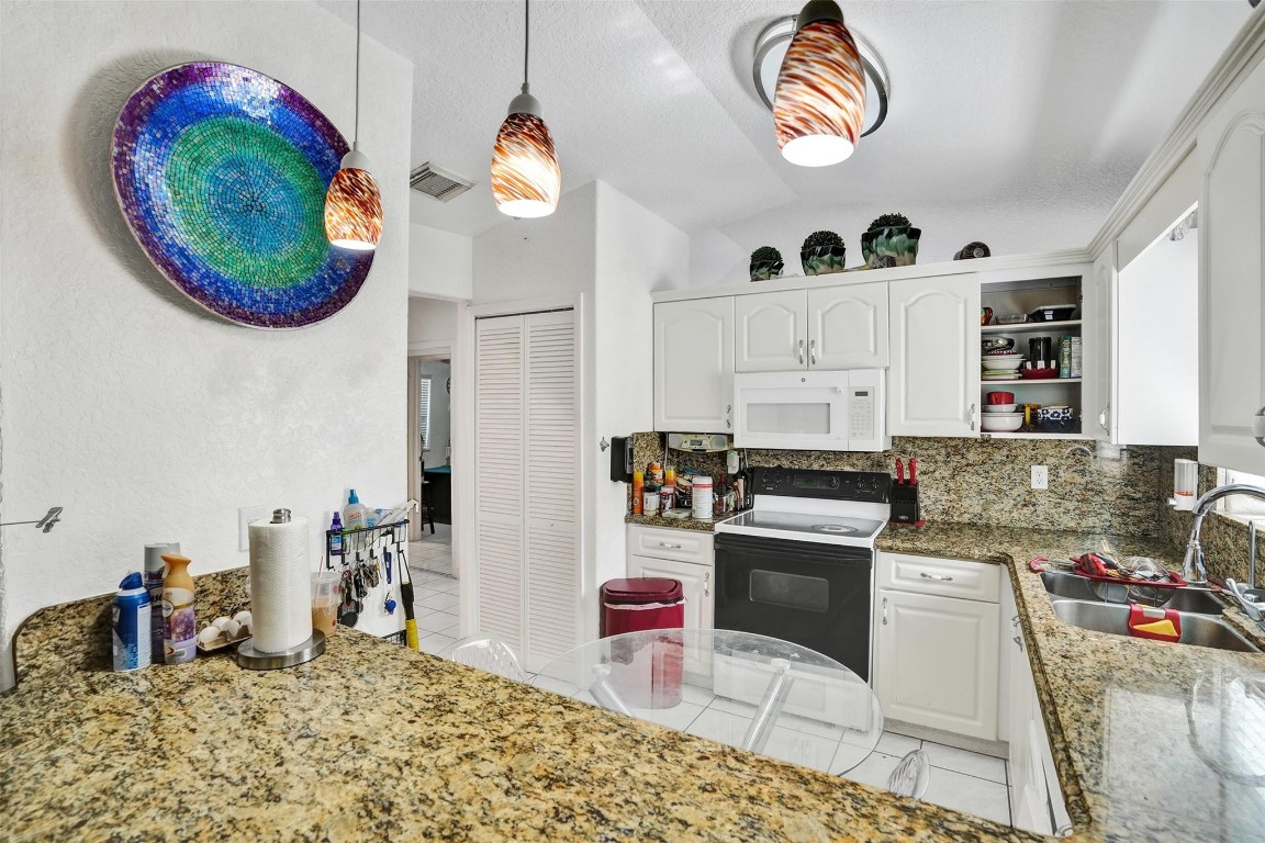 Bella Casa Point - Residential