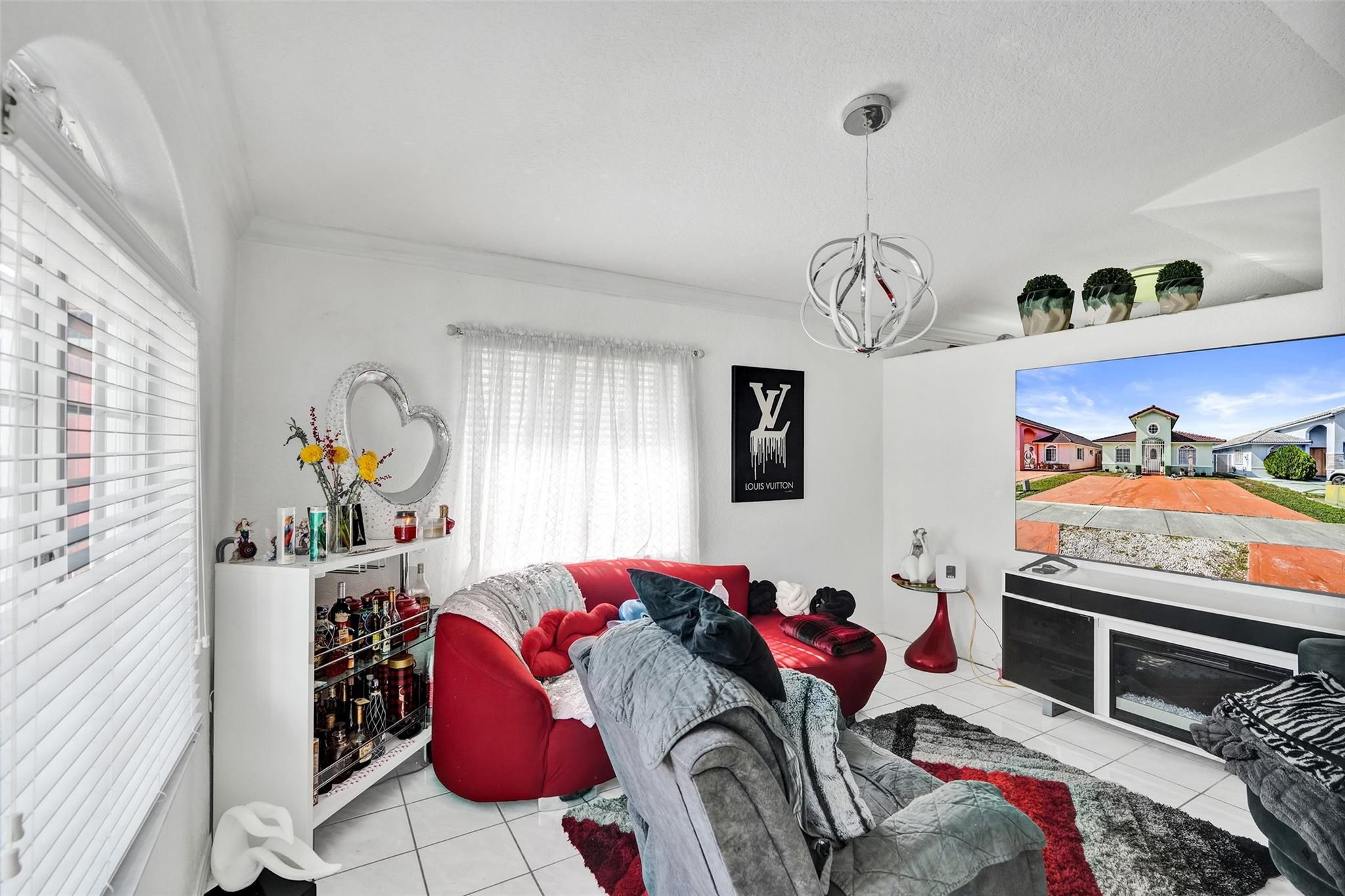 Bella Casa Point - Residential