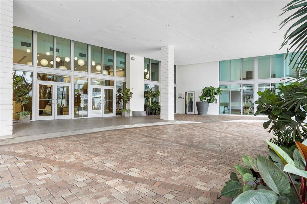 WIND CONDO - Residential Lease