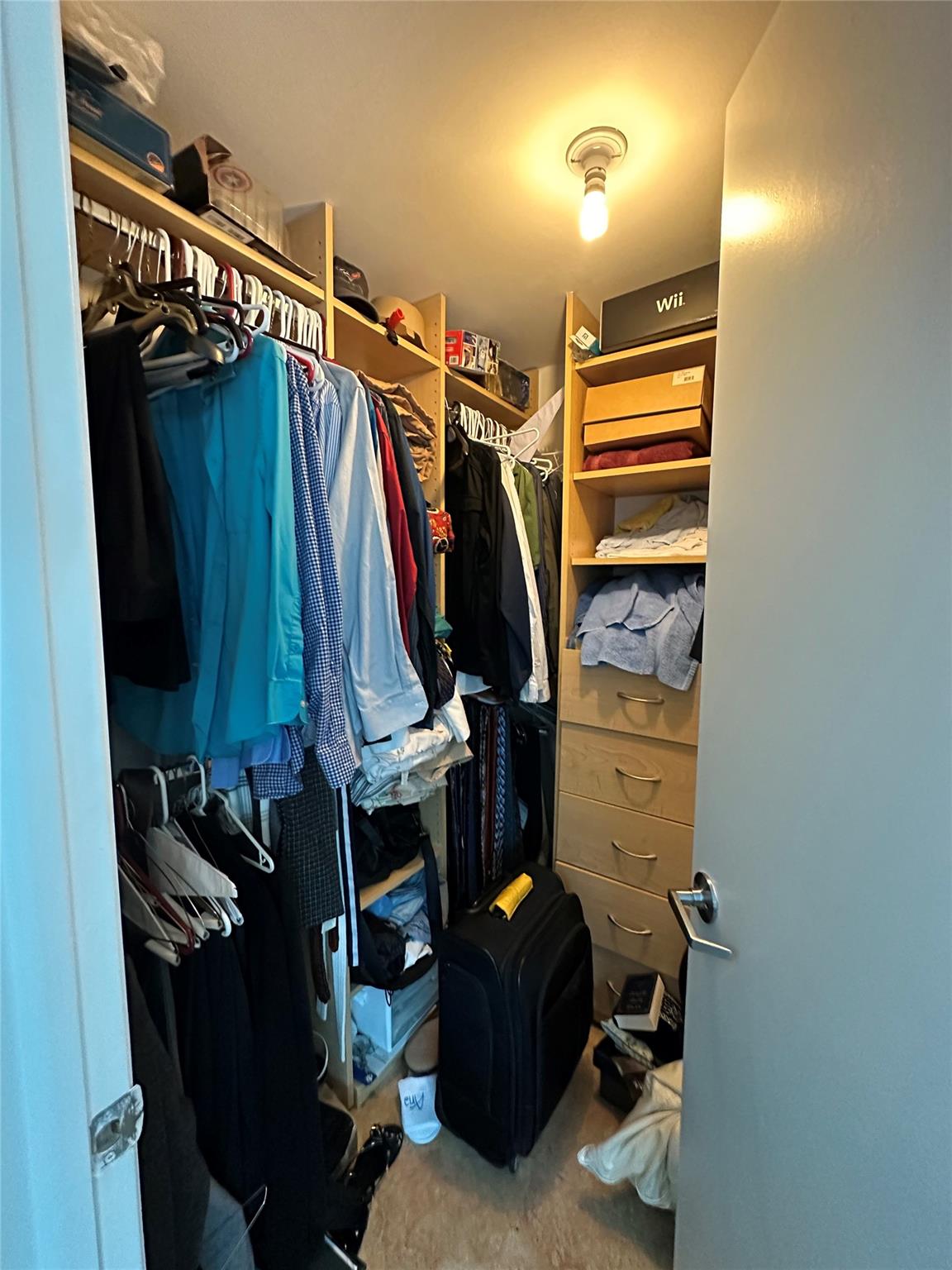 WIND CONDO - Residential Lease