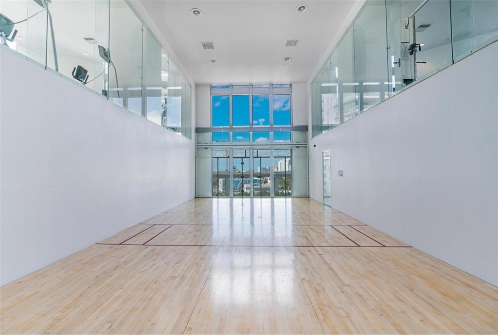 WIND CONDO - Residential Lease