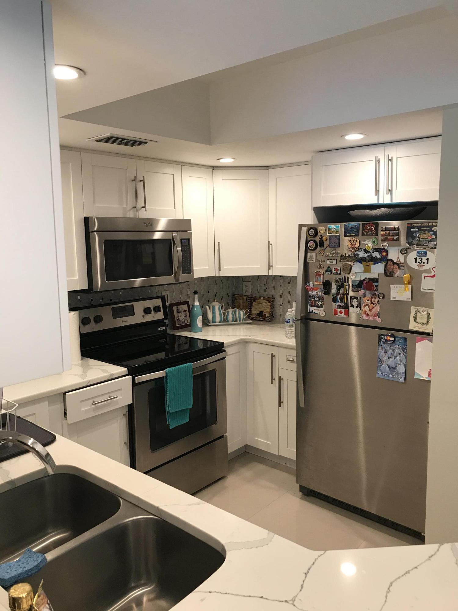 700 S Crestwood Ct Court S 708