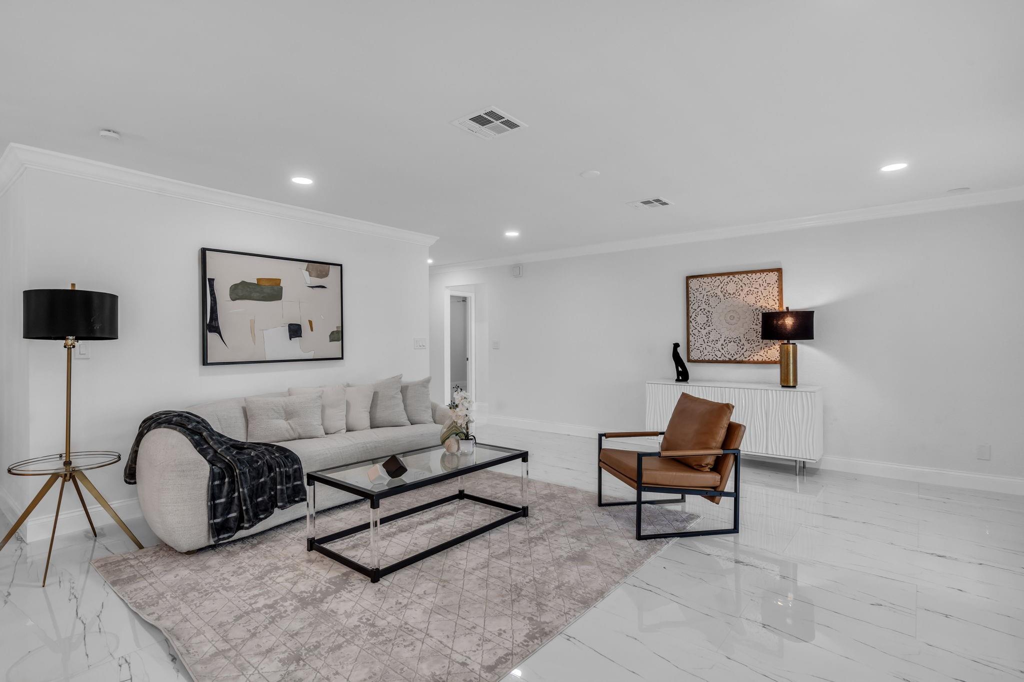 Cypress Run 93-16 B - Residential Lease