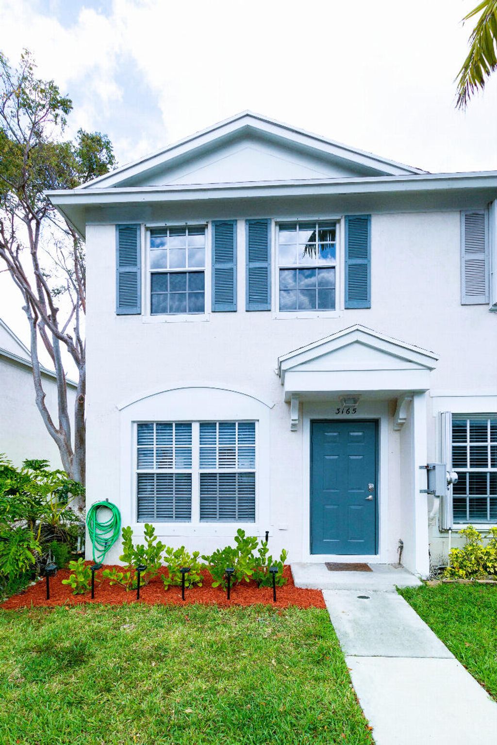 Photo of 3165 SW 50th Street, Fort Lauderdale, FL 33312 (MLS # B26003204)