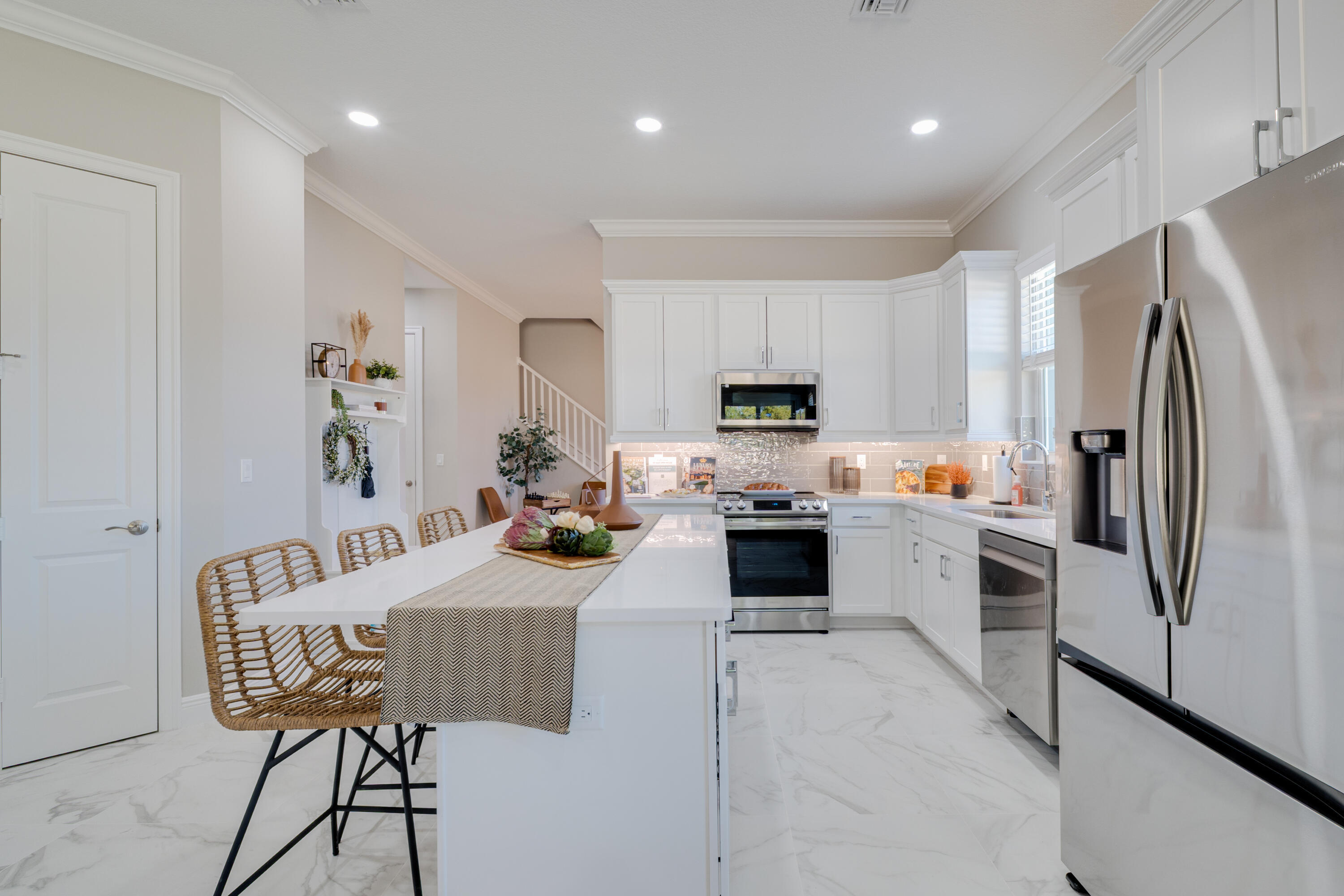 BRIDGEPOINTE SUBDIVISION - Residential
