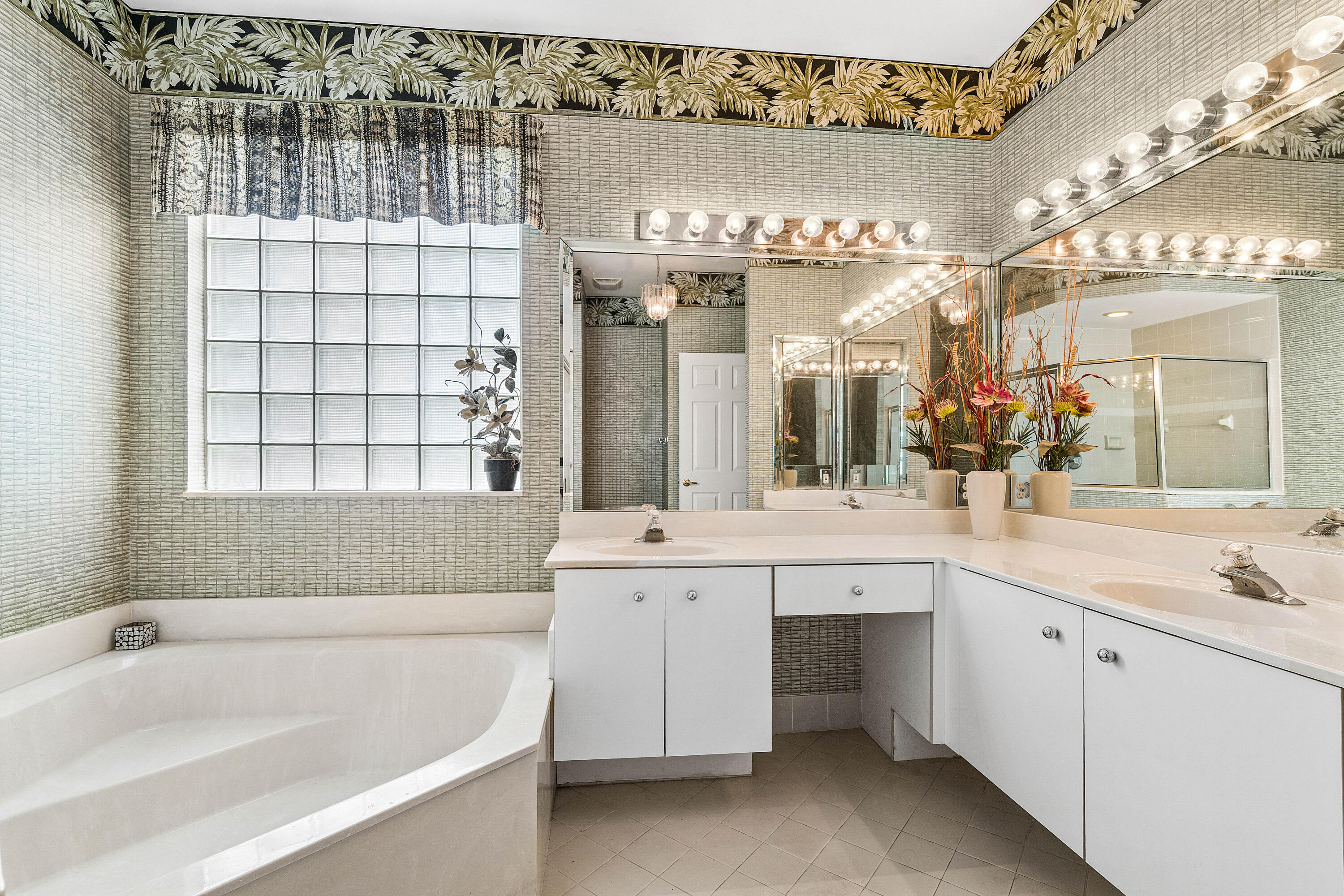 LAKES OF WESTCHESTER - Residential