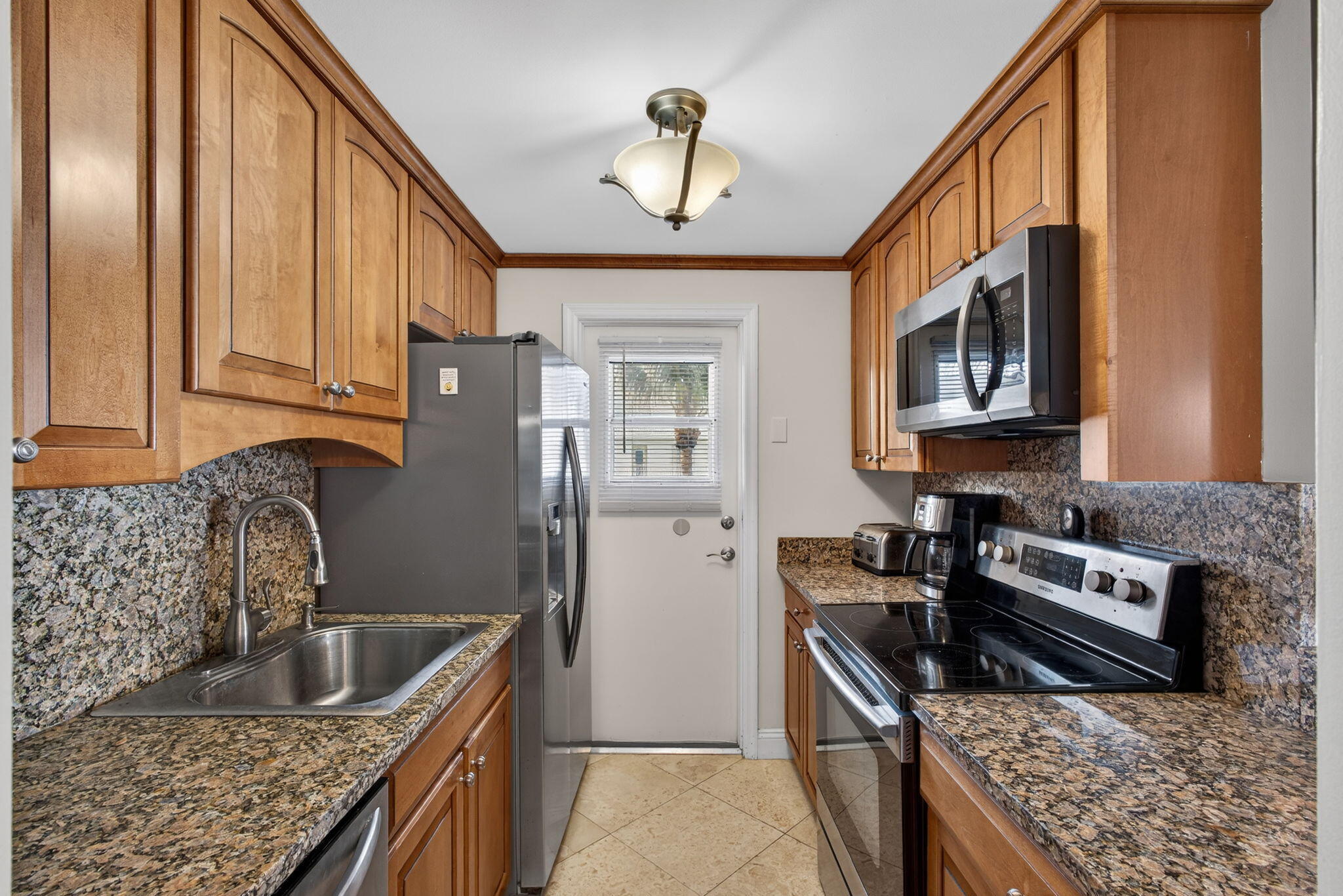 VILLA TOWERS CONDO - Residential Lease