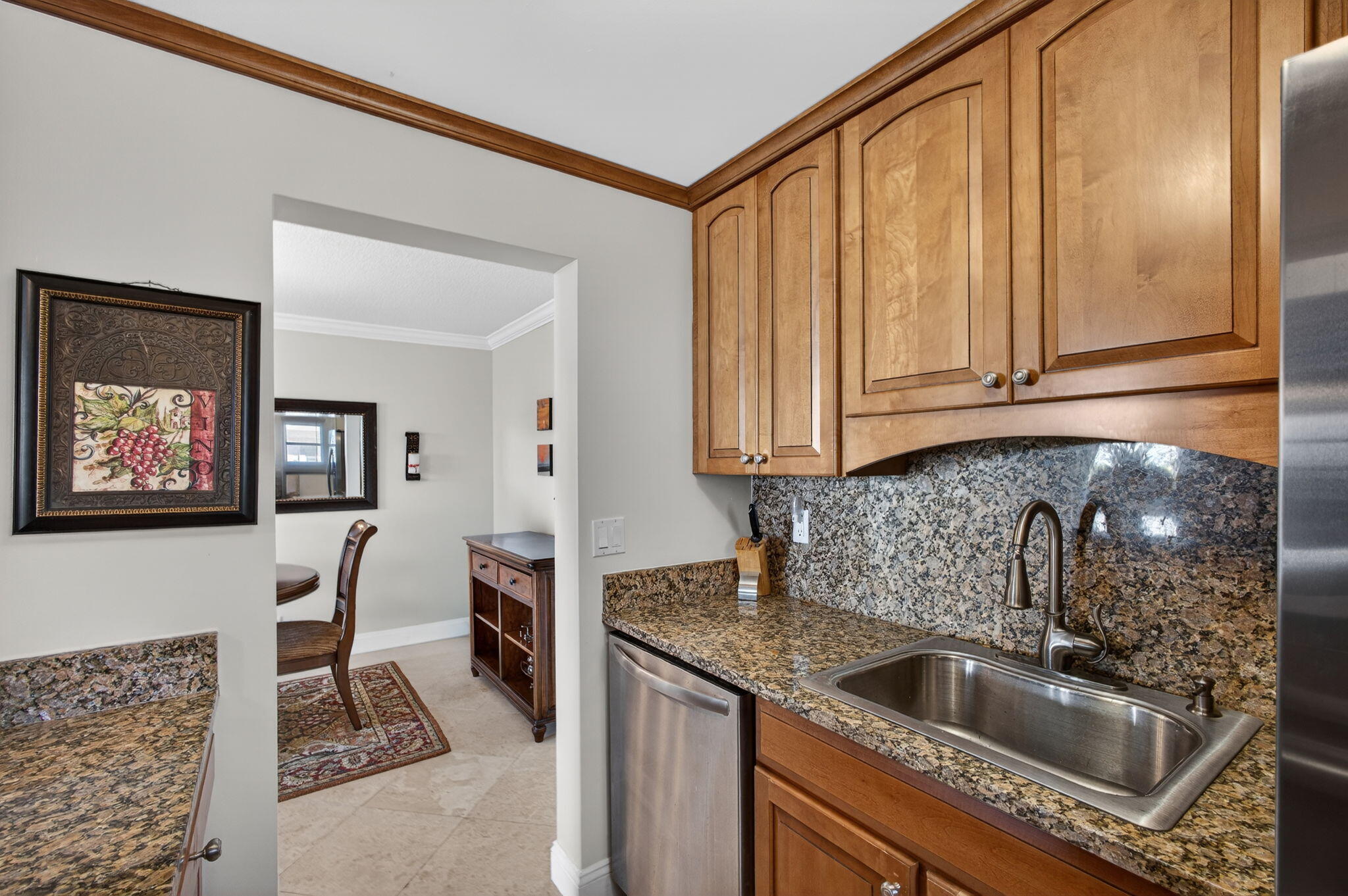 VILLA TOWERS CONDO - Residential Lease