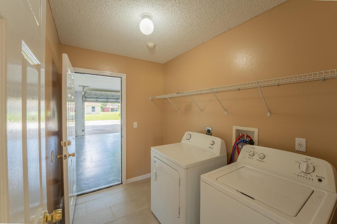 PORT ST LUCIE SECTION 18 - Residential