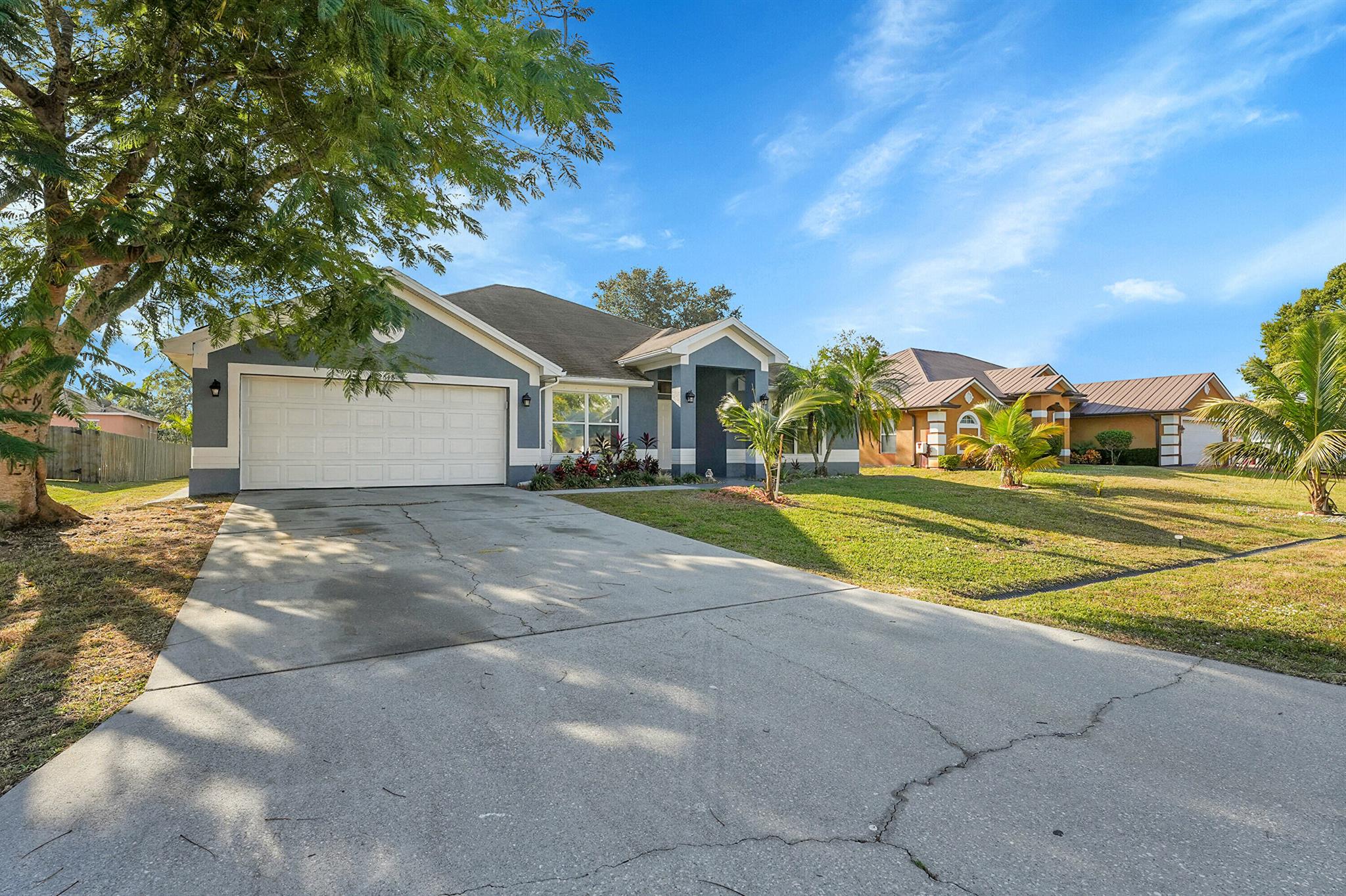 PORT ST LUCIE SECTION 18 - Residential
