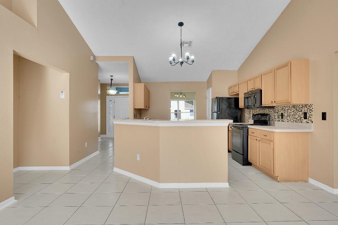 PORT ST LUCIE SECTION 18 - Residential