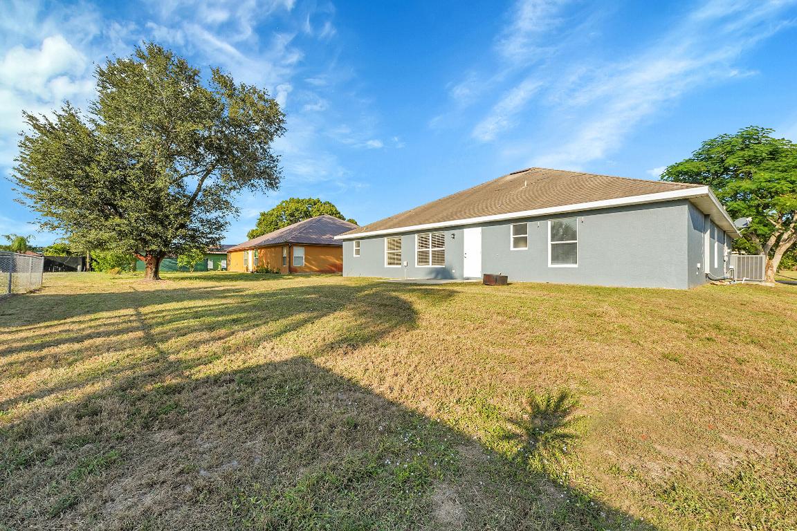 PORT ST LUCIE SECTION 18 - Residential