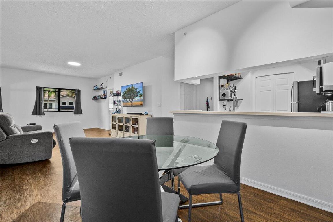 SAN MATERA THE GARDENS CONDO - Residential