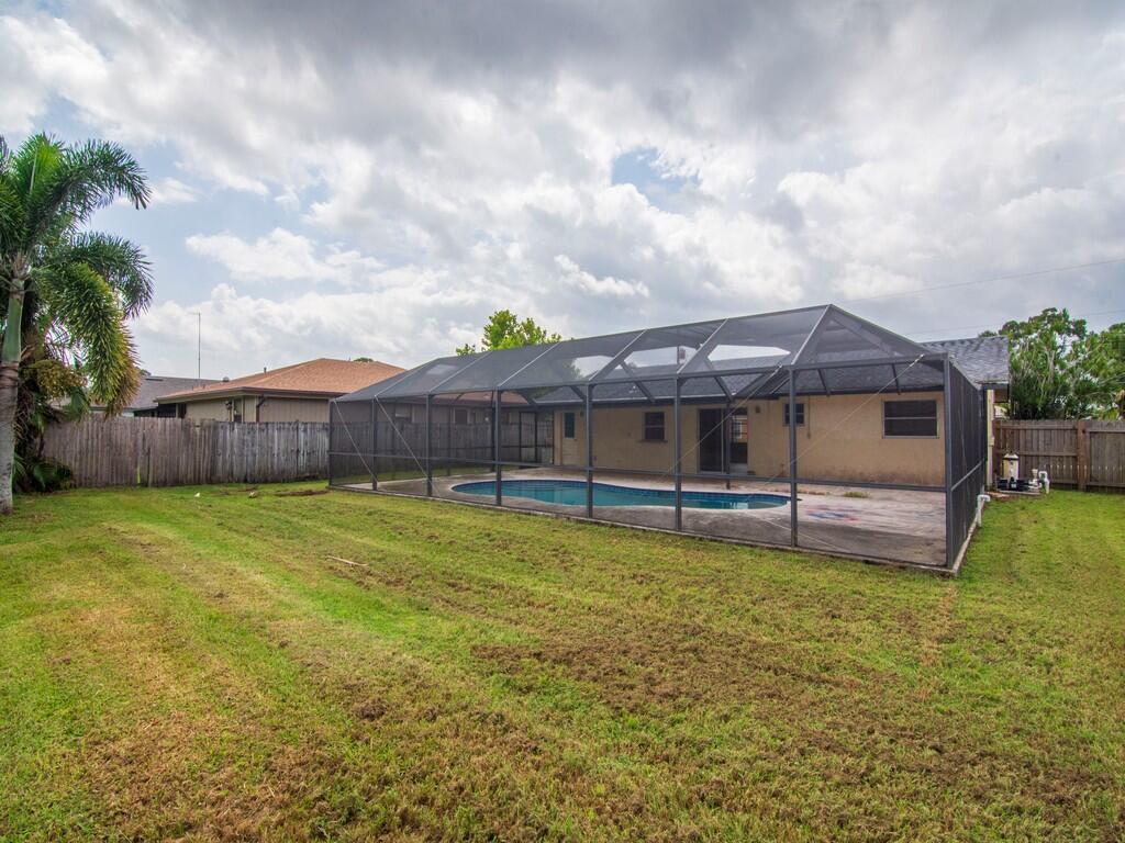 PORT ST LUCIE SECTION 4 - Residential Lease