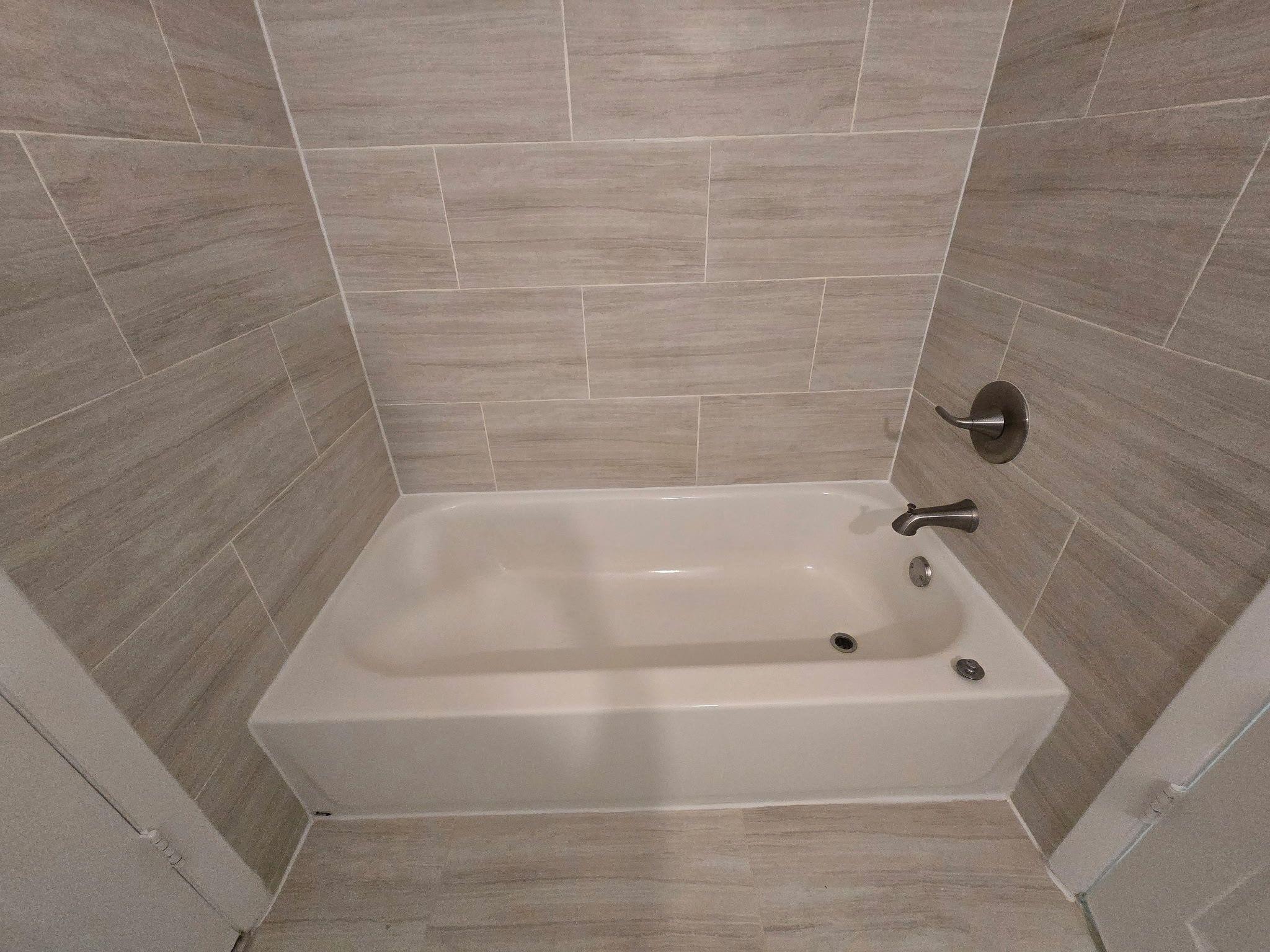 Windmill Lakes IV Condo - Residential Lease