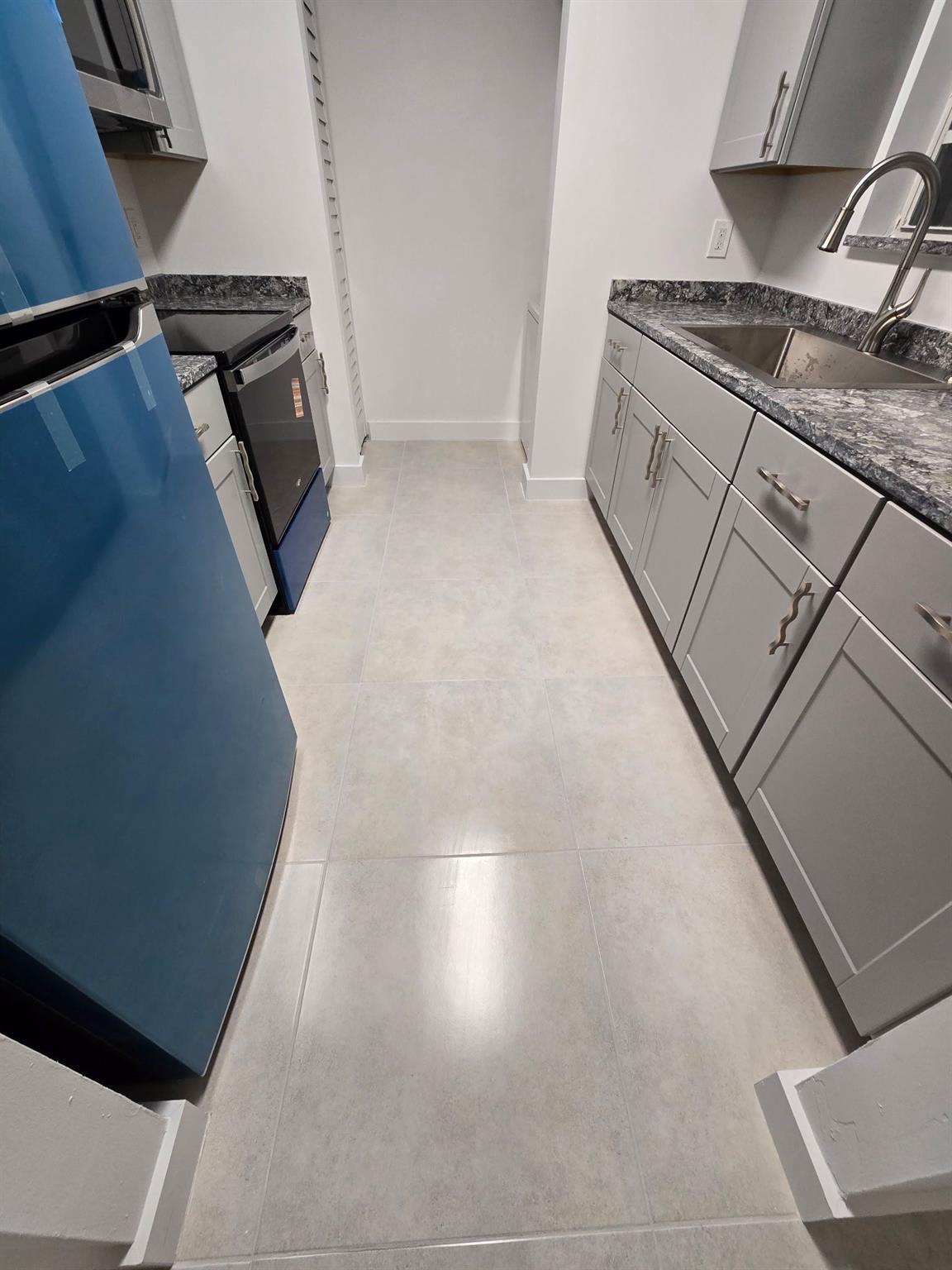 Windmill Lakes IV Condo - Residential Lease