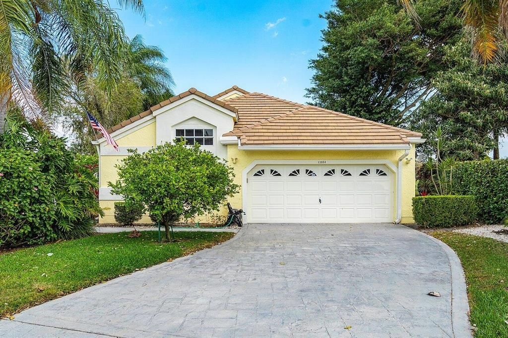 Photo of 13054 Touchstone Place, West Palm Beach, FL 33418 (MLS # R10873645)